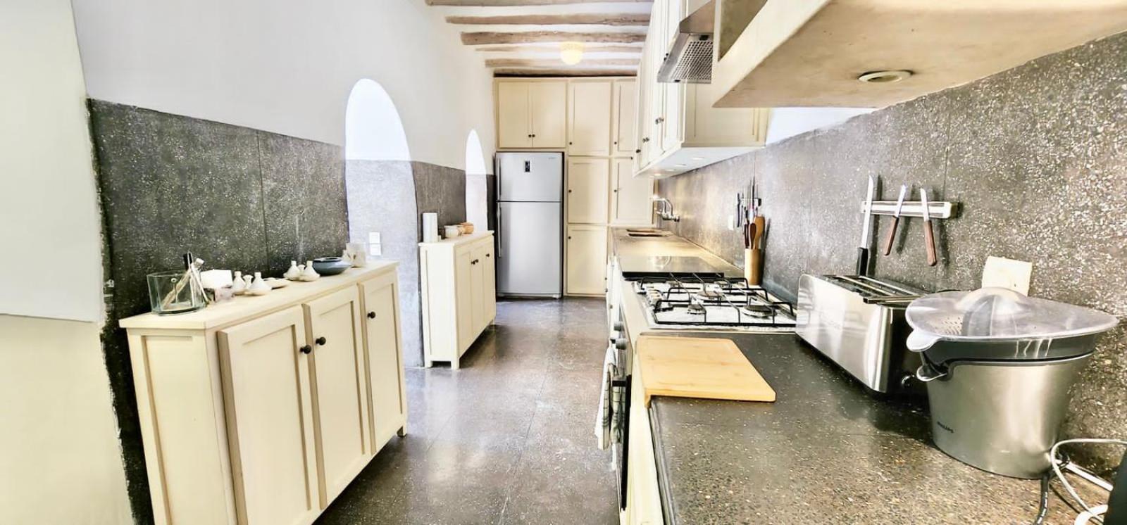 Riad Birdy, Charmant et privatif, Piscine, Rooftop, 6 suites, 2 salons, Wifi