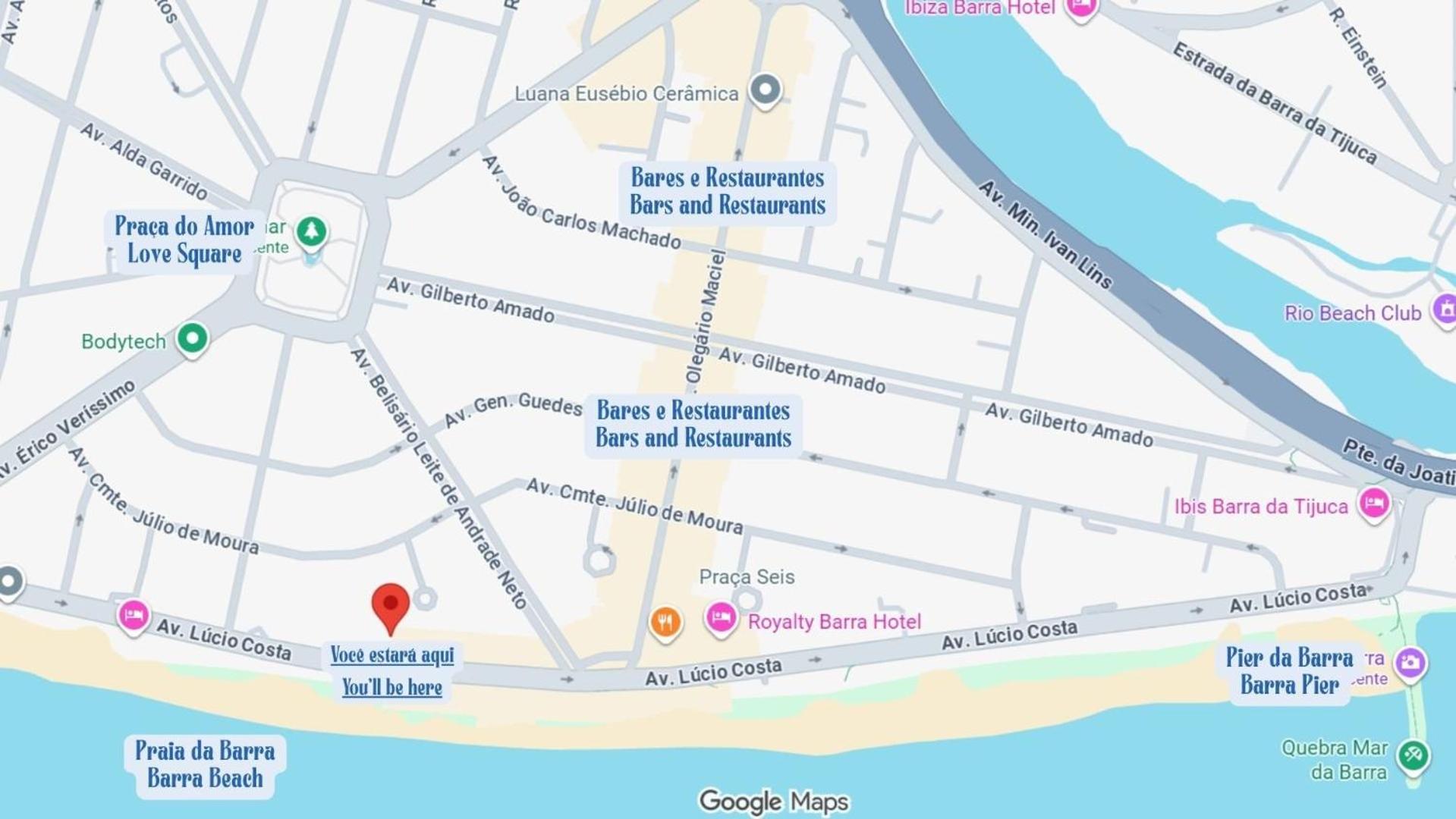 De frente para a praia da Barra (Pepê) com varanda