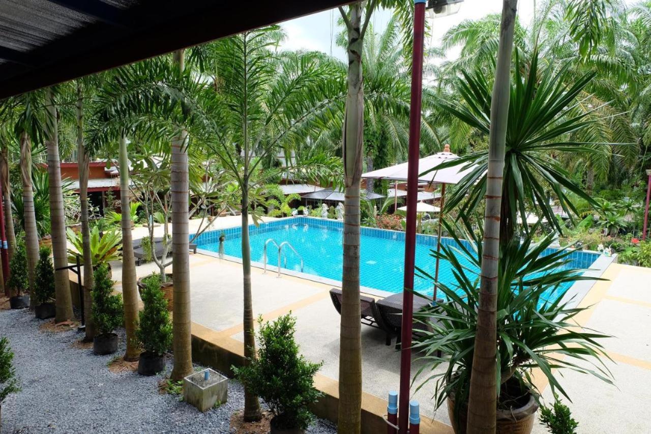Palmthien Pool Villa Aonang