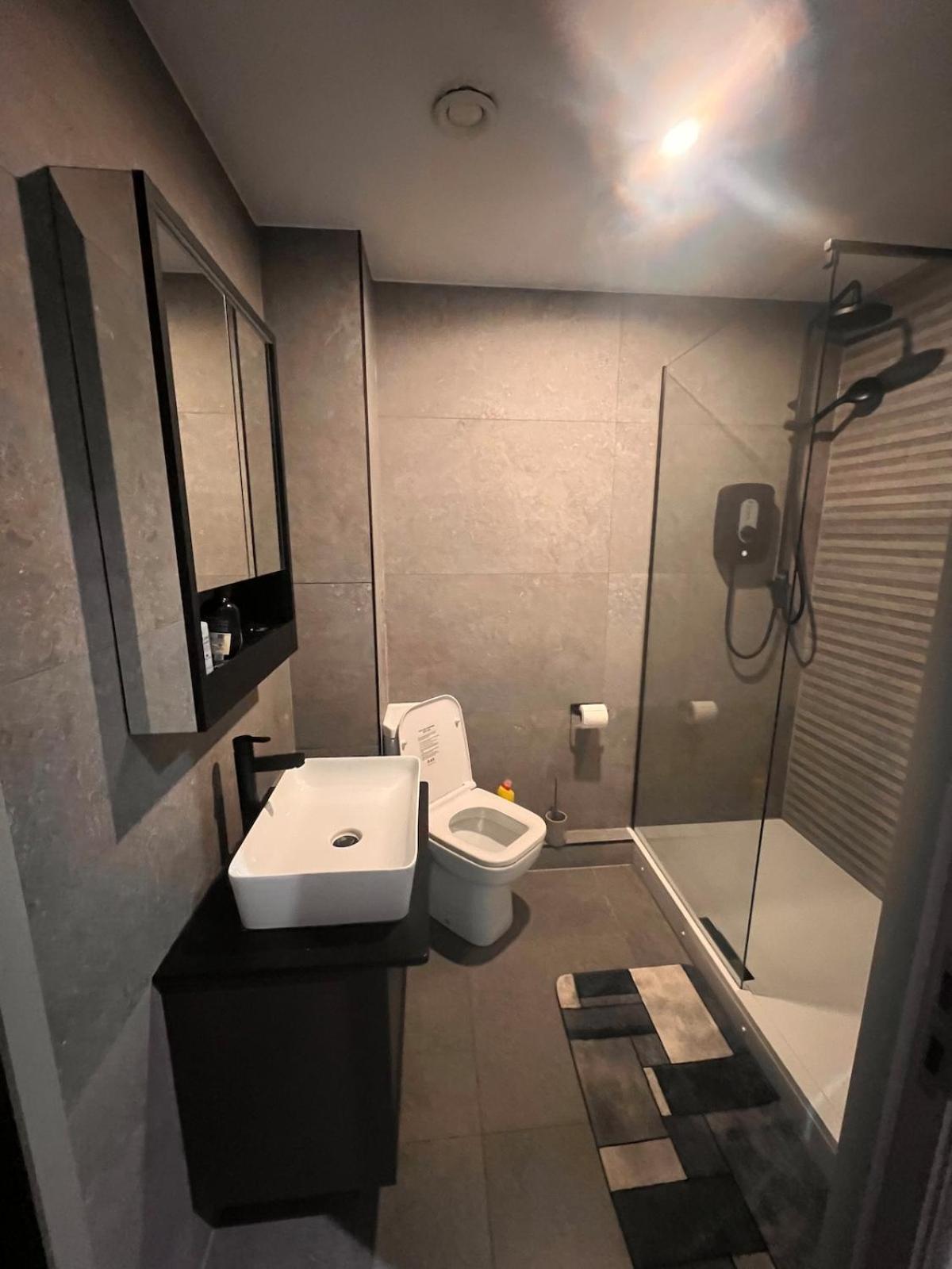The Jesmond Hideaway - Cosy Modern Apartment