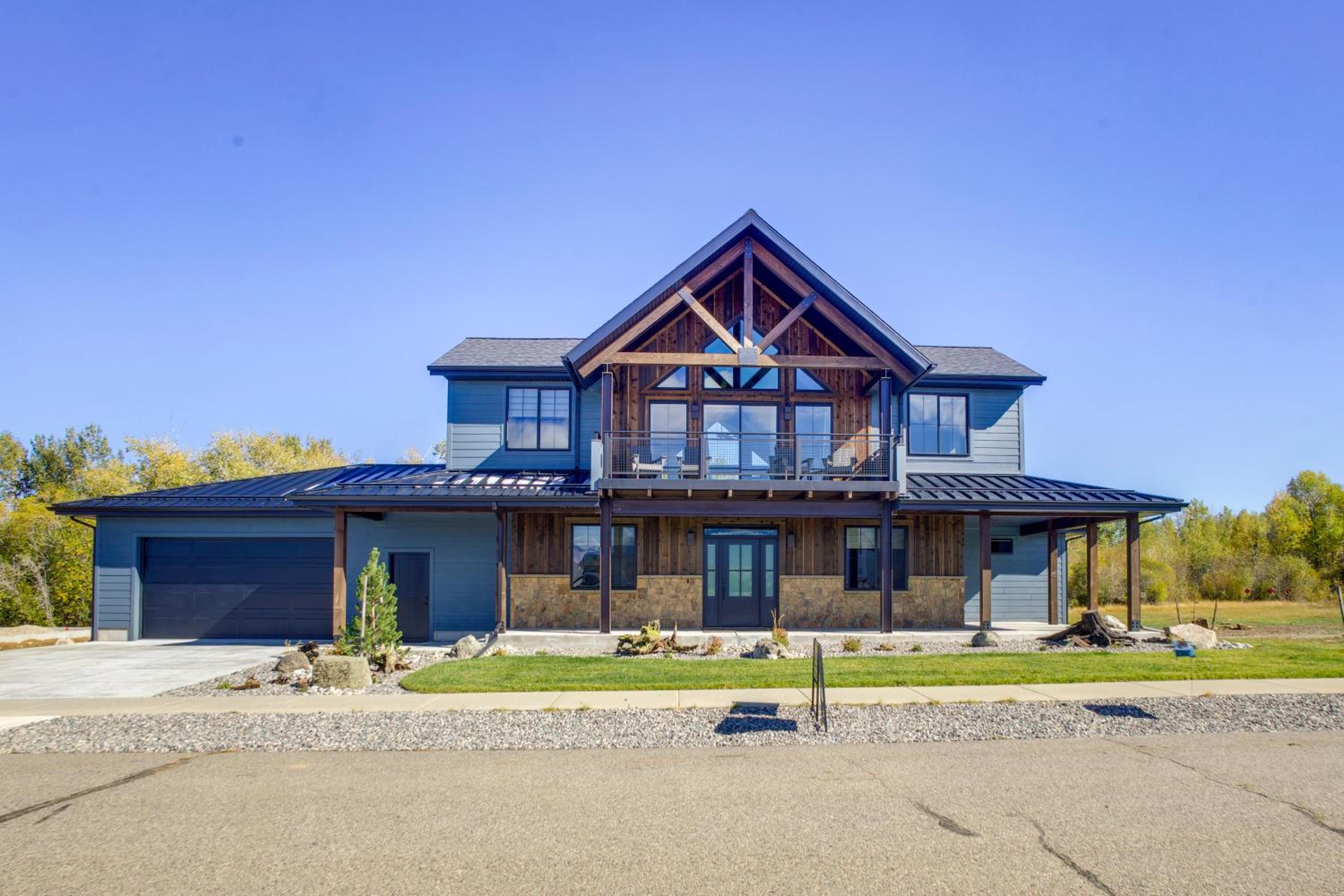 3 Mi to Dtwn Red Lodge Mtn-View Home with Hot Tub