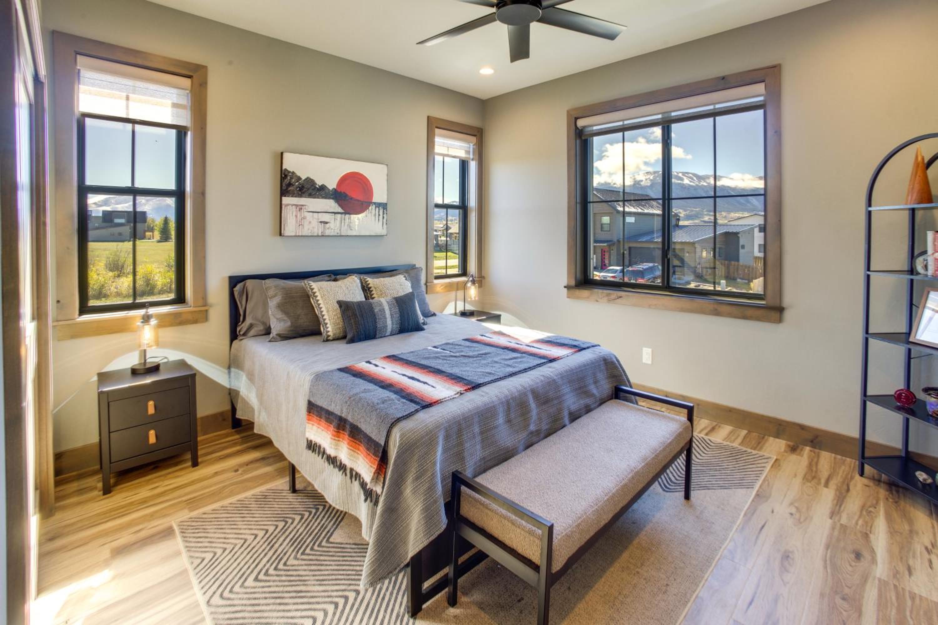 3 Mi to Dtwn Red Lodge Mtn-View Home with Hot Tub