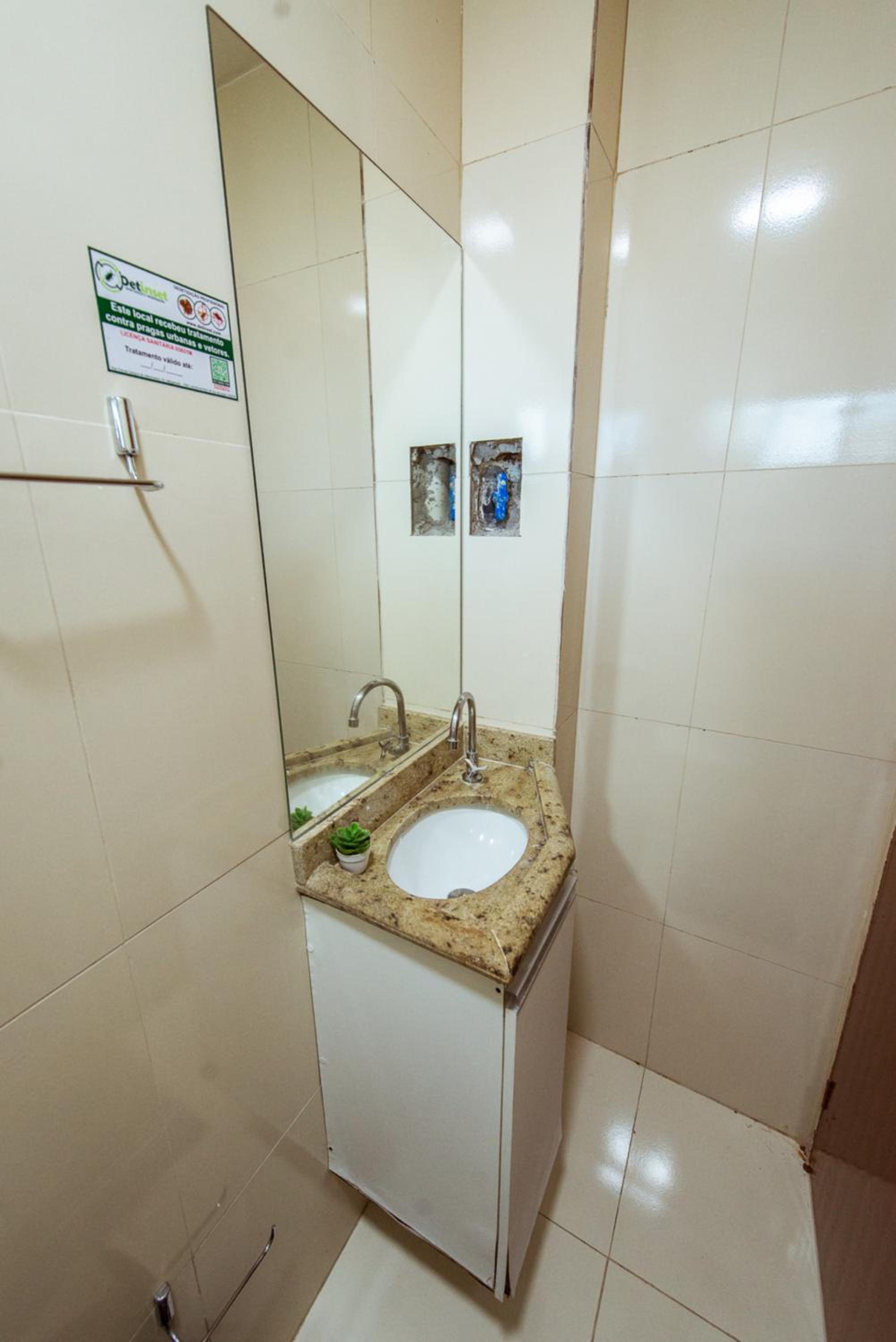 Casa em Jacuma, com piscina, 5 suites e fliperama