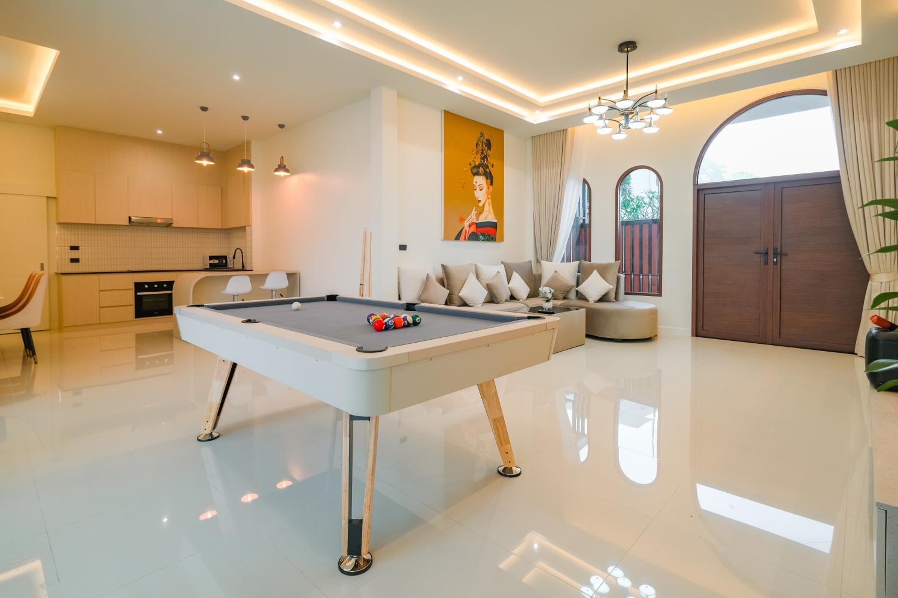 White Heaven Pool Villa Pattaya