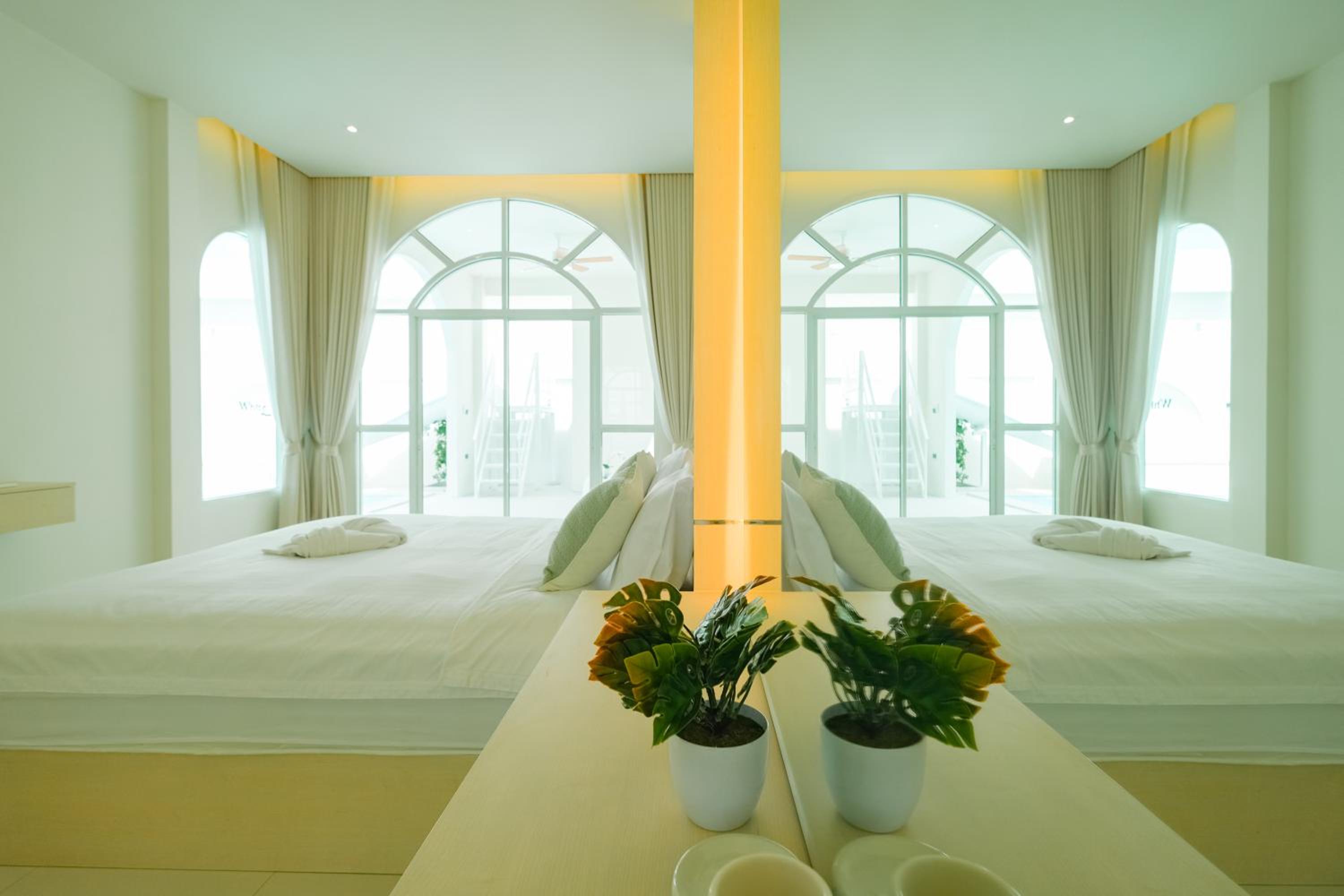 White Heaven Pool Villa Pattaya