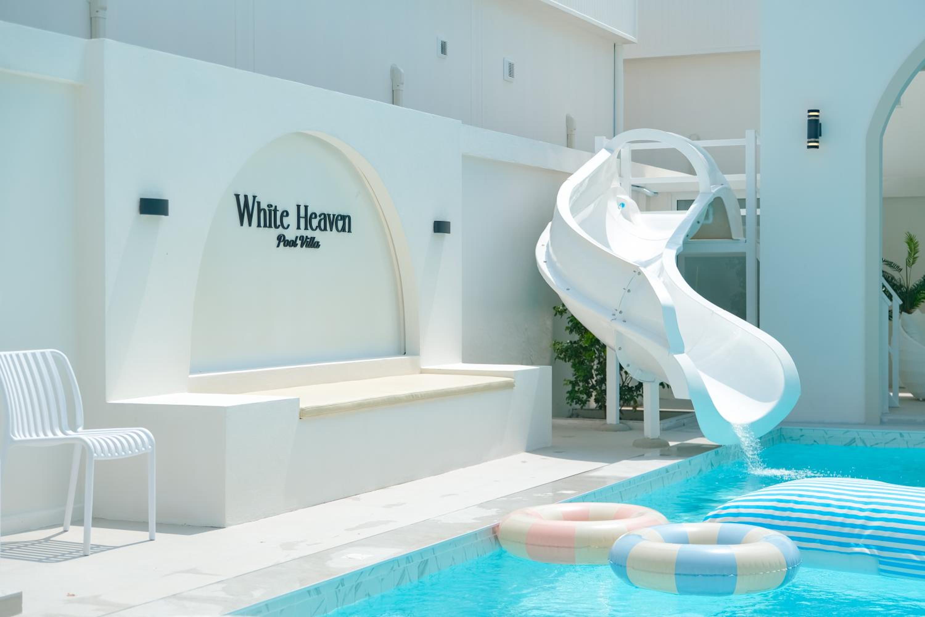 White Heaven Pool Villa Pattaya