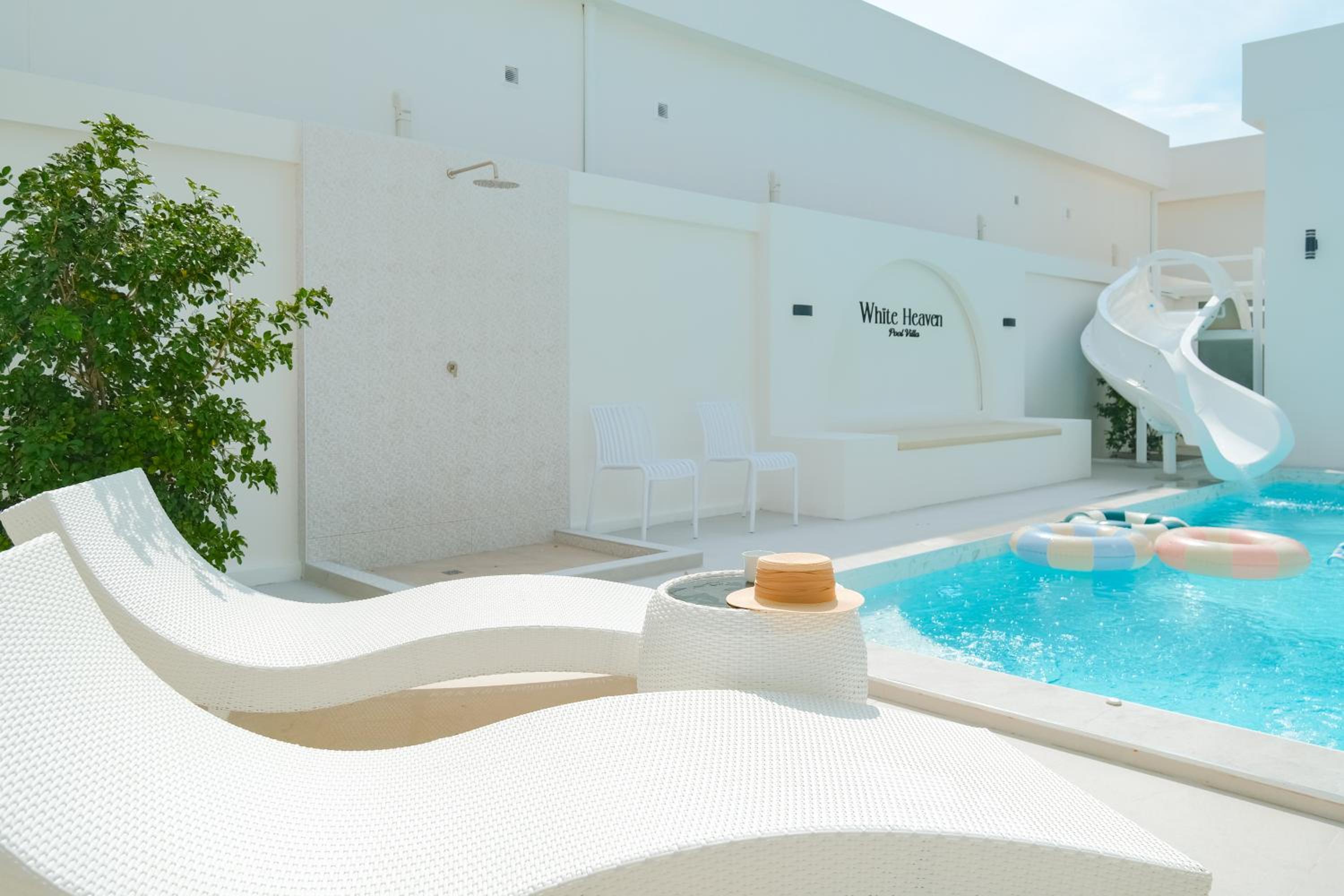 White Heaven Pool Villa Pattaya