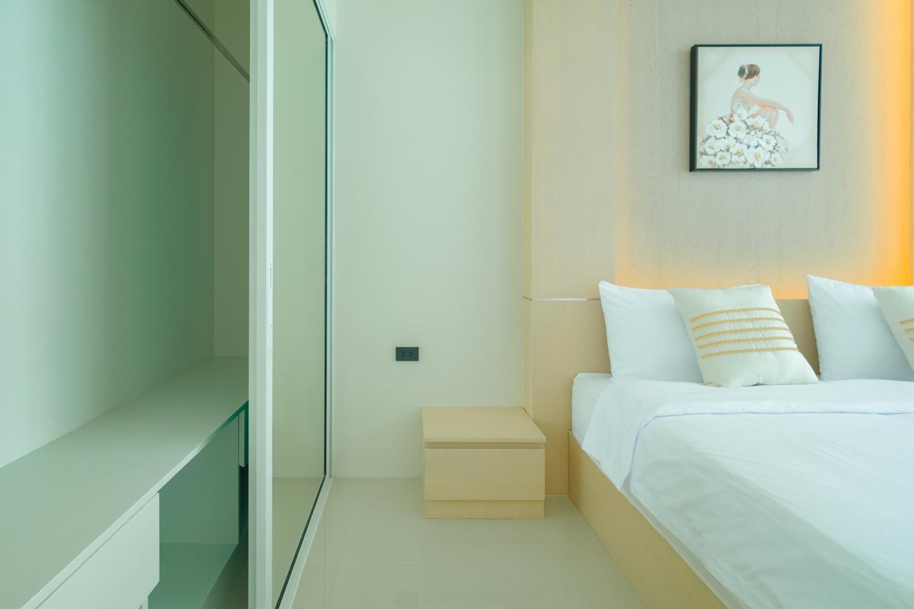 White Heaven Pool Villa Pattaya