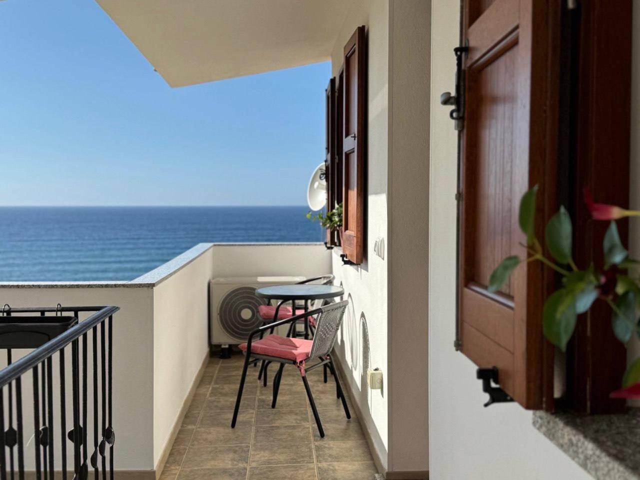 Casa Caterina - Spacious Sea-View Apartment