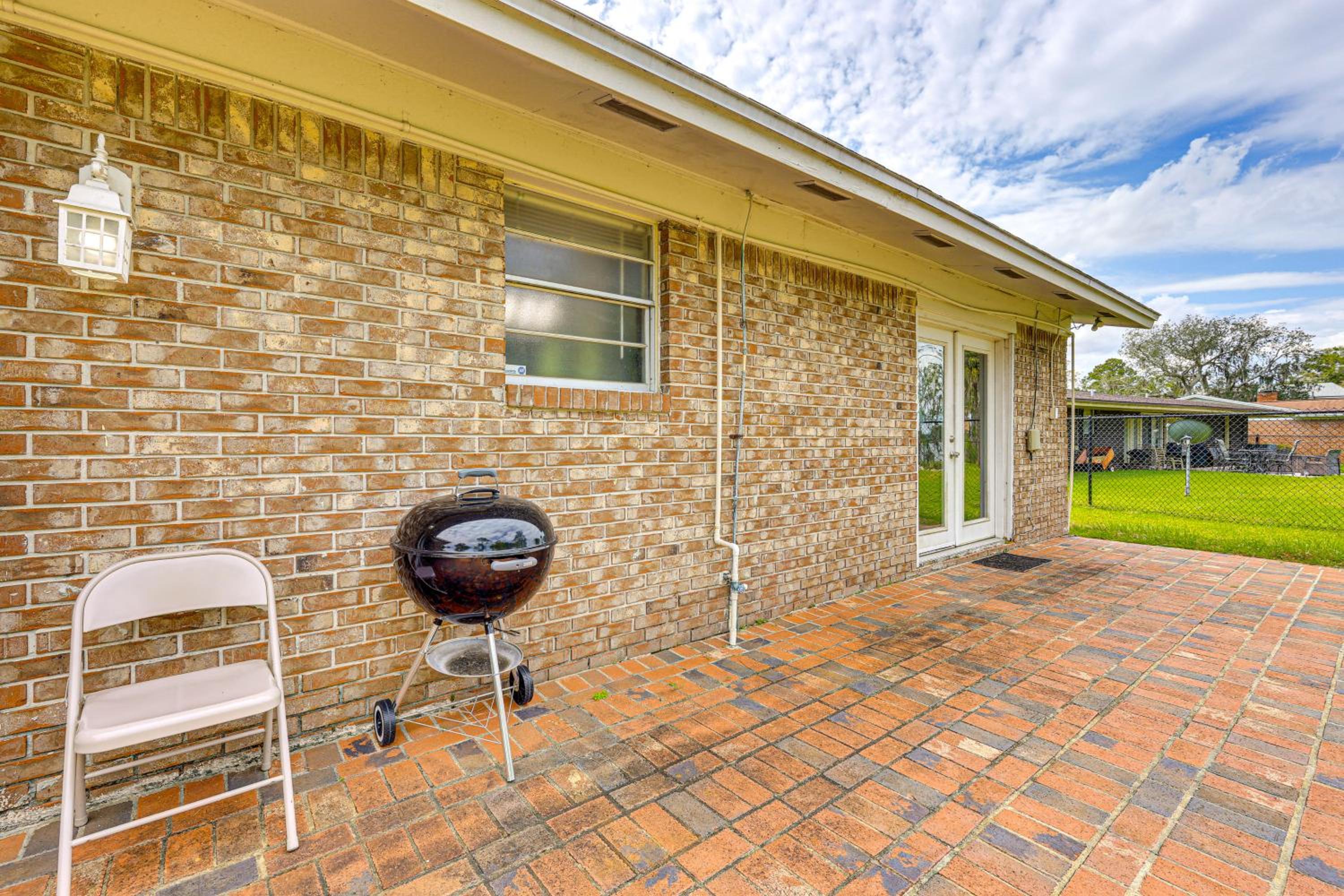 Waterfront JAX Townhome with River Access!
