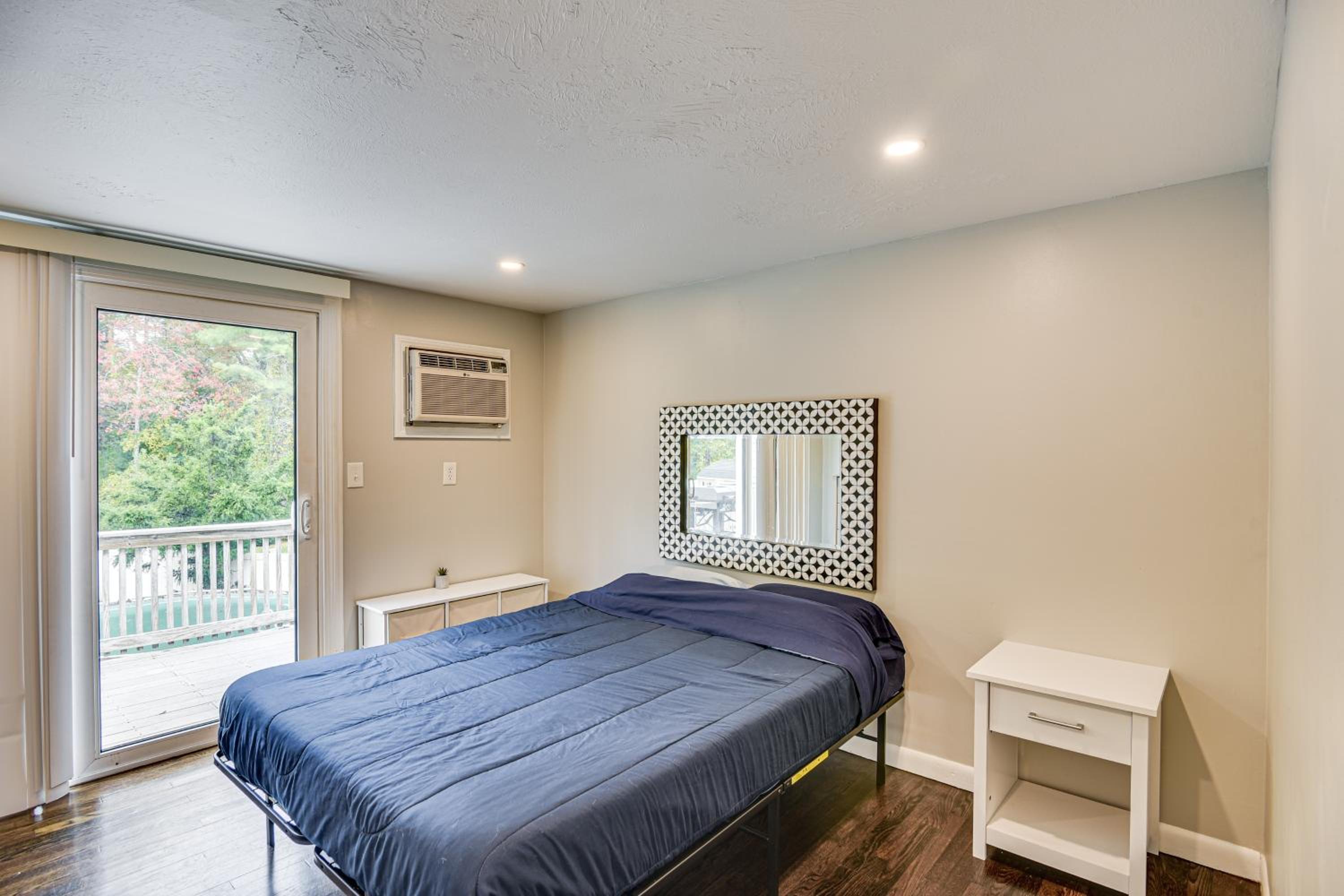 Stay and Play in Plymouth Spacious Home with Yard