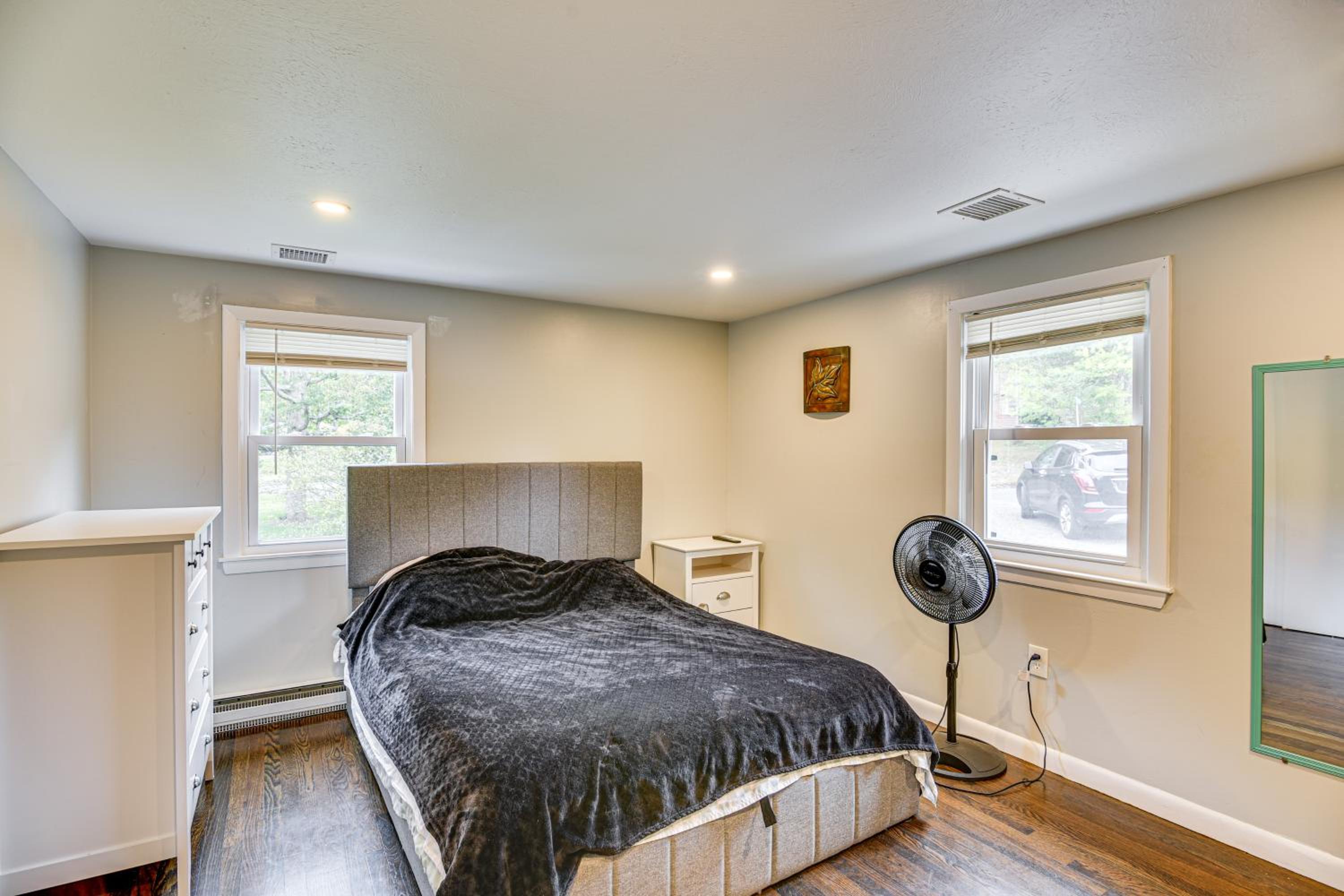 Stay and Play in Plymouth Spacious Home with Yard