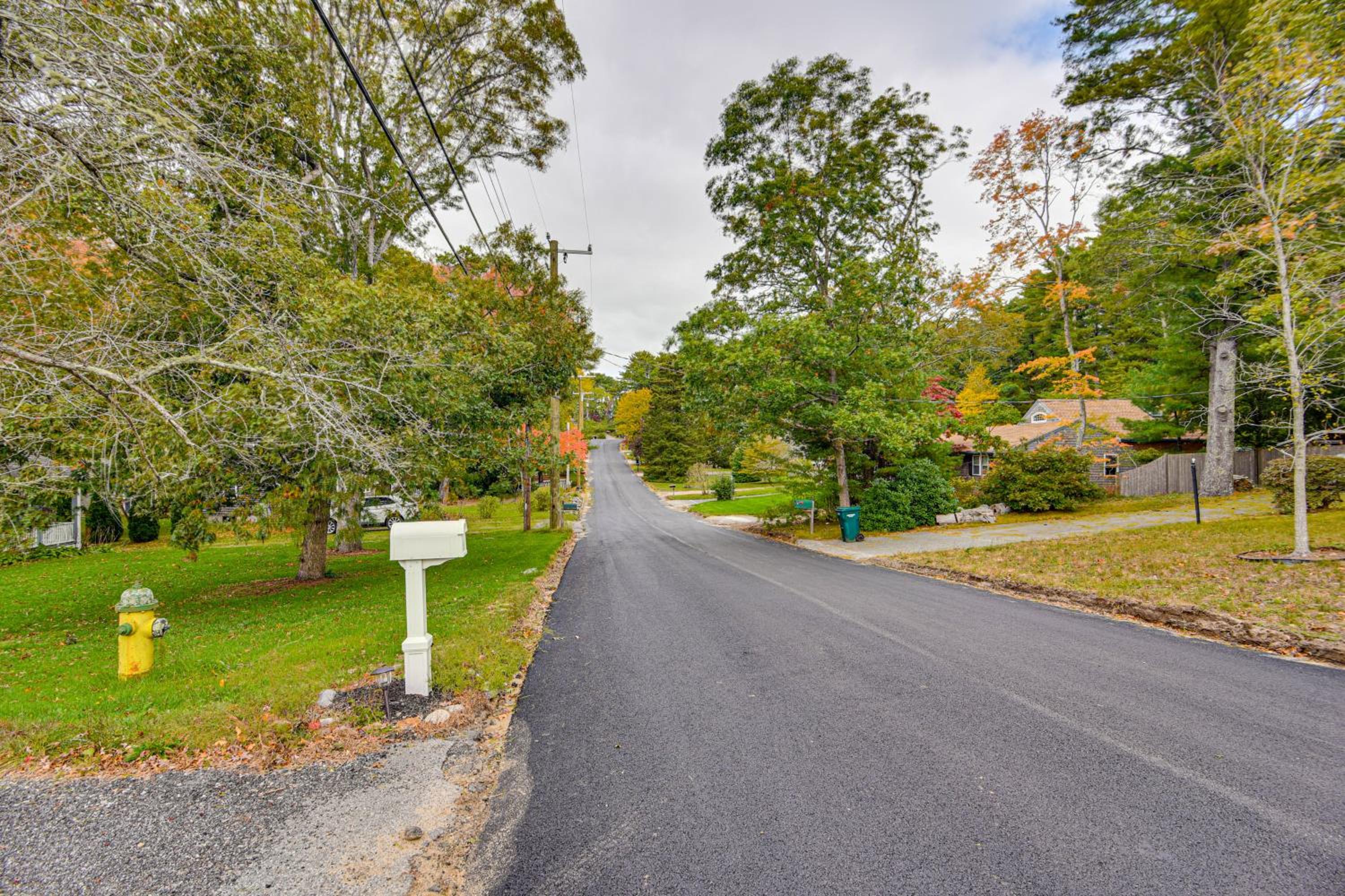 Stay and Play in Plymouth Spacious Home with Yard