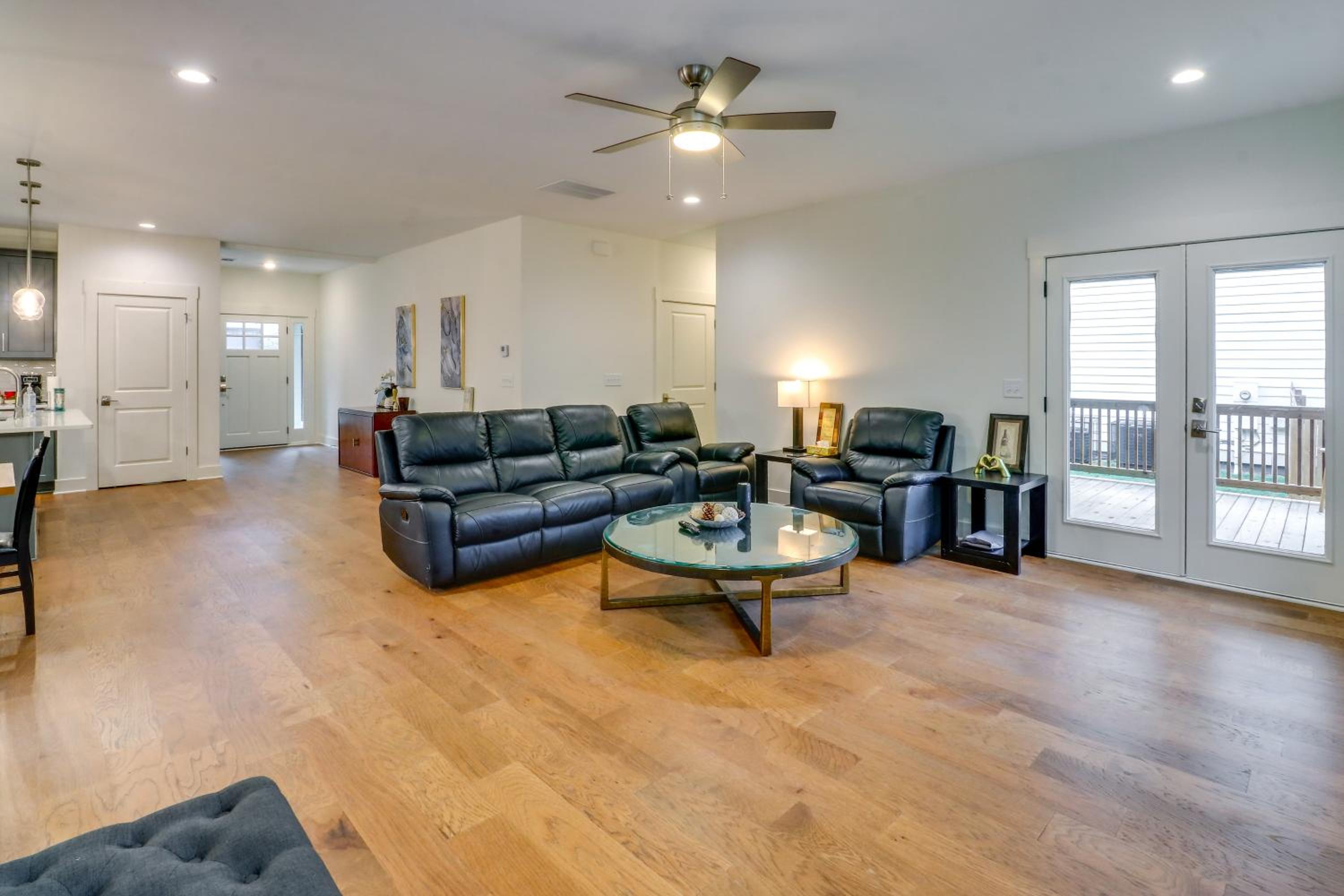 Easy I-20 Access Family Escape with Deck in Decatur