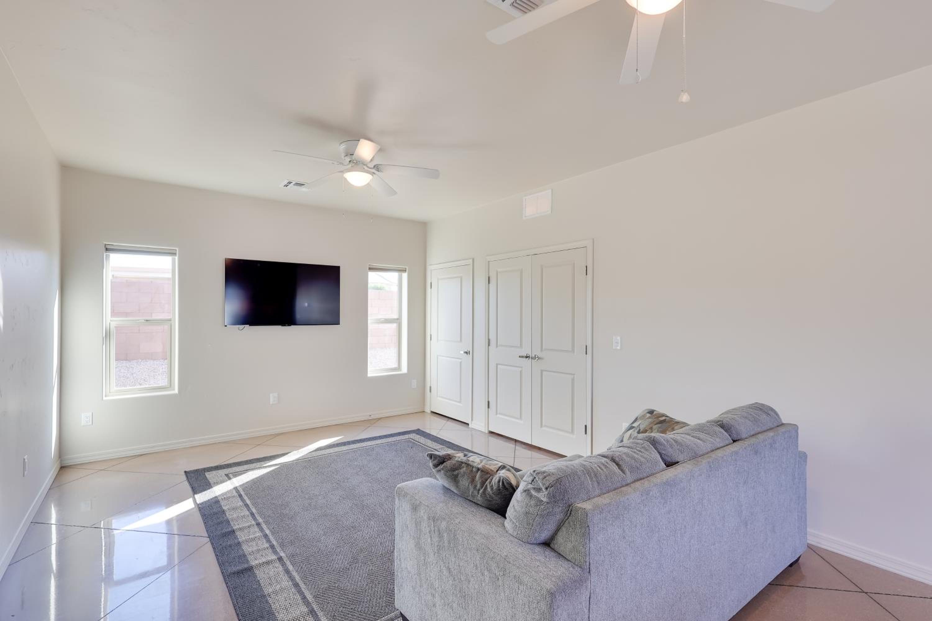 Desert Escape Near Lake Havasu and London Bridge!