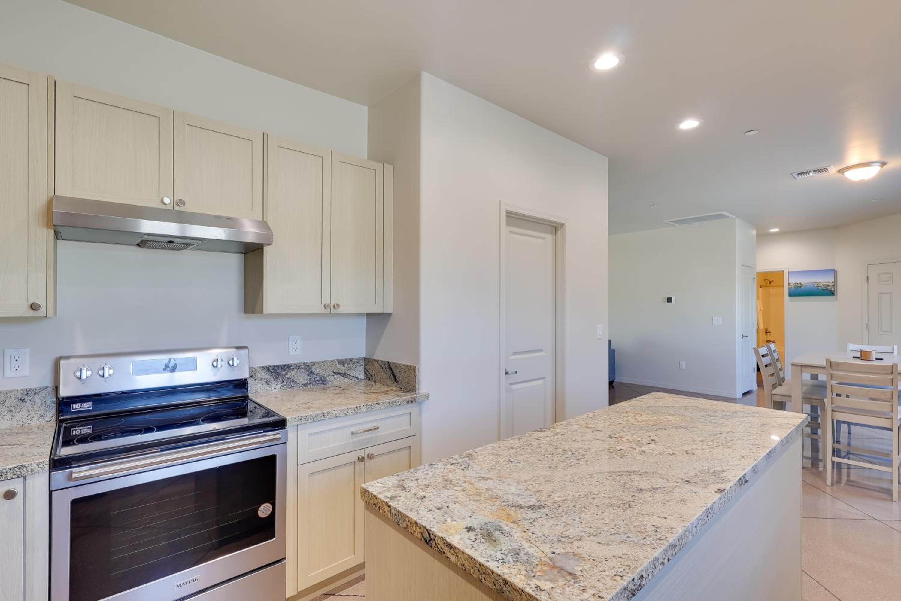 Desert Escape Near Lake Havasu and London Bridge!