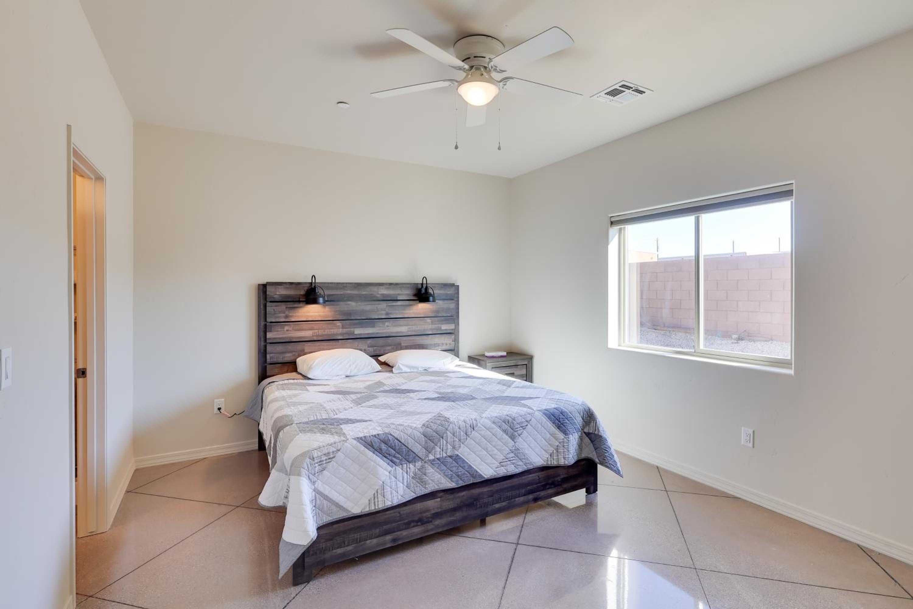 Desert Escape Near Lake Havasu and London Bridge!