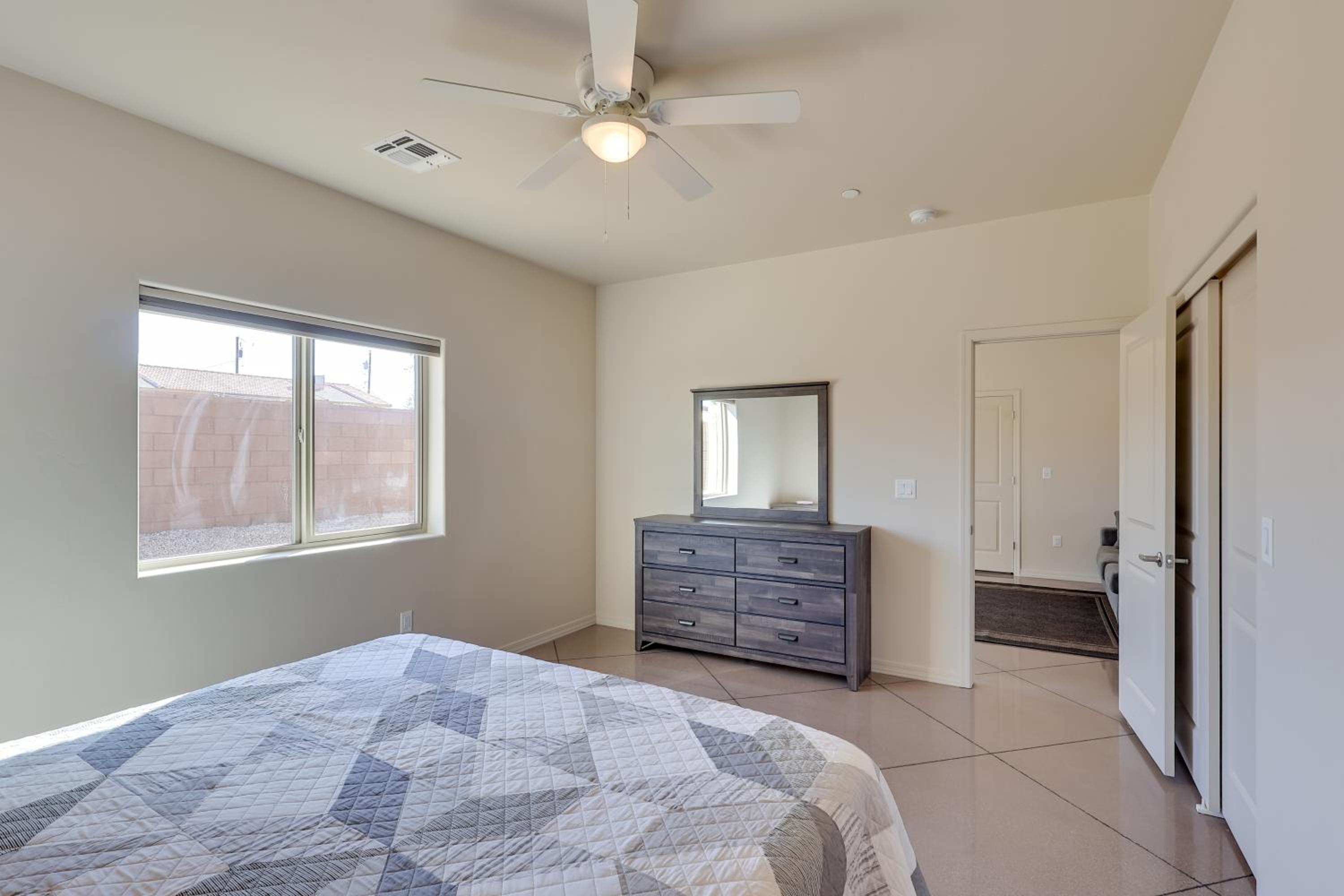 Desert Escape Near Lake Havasu and London Bridge!