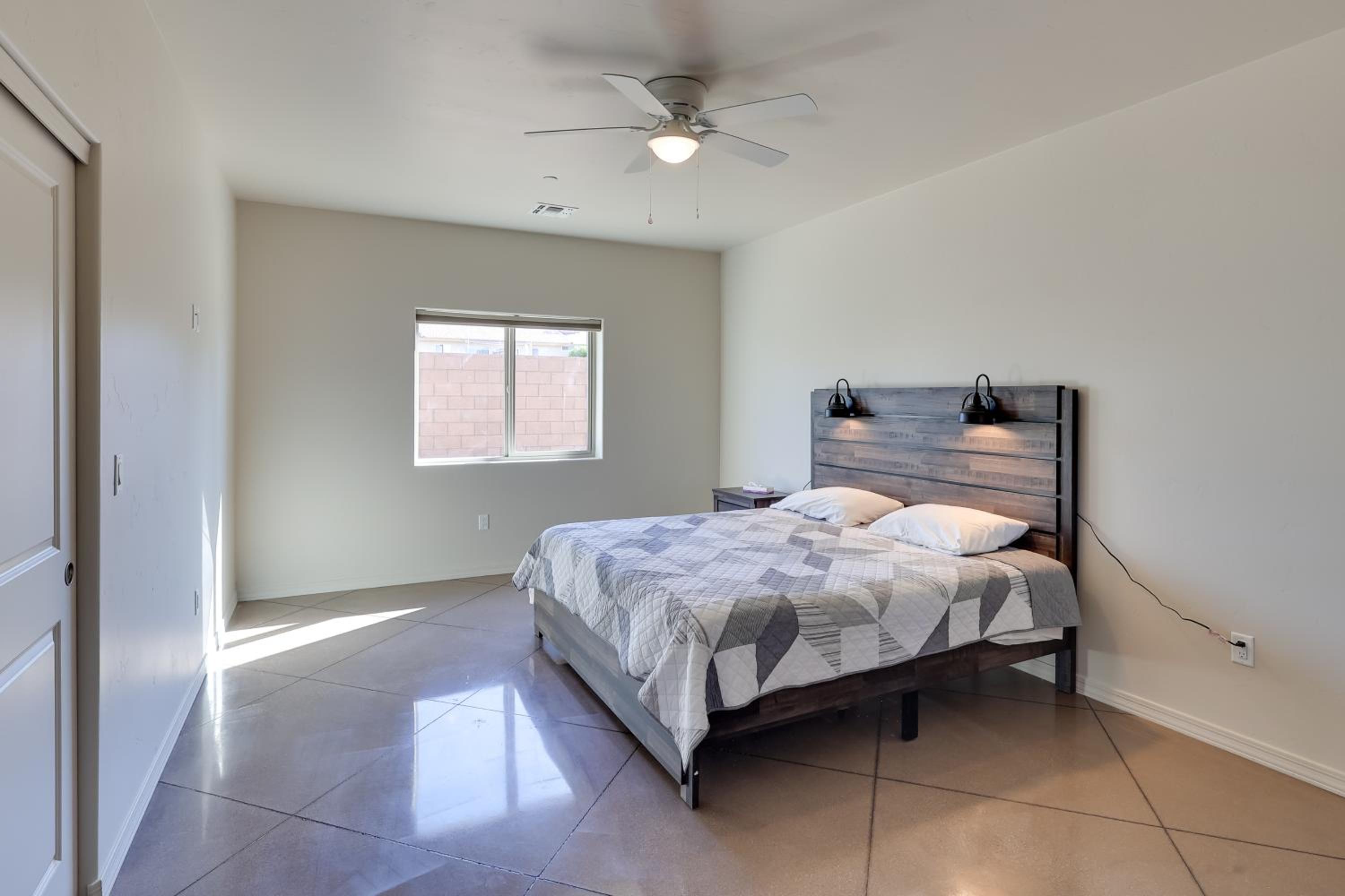 Desert Escape Near Lake Havasu and London Bridge!