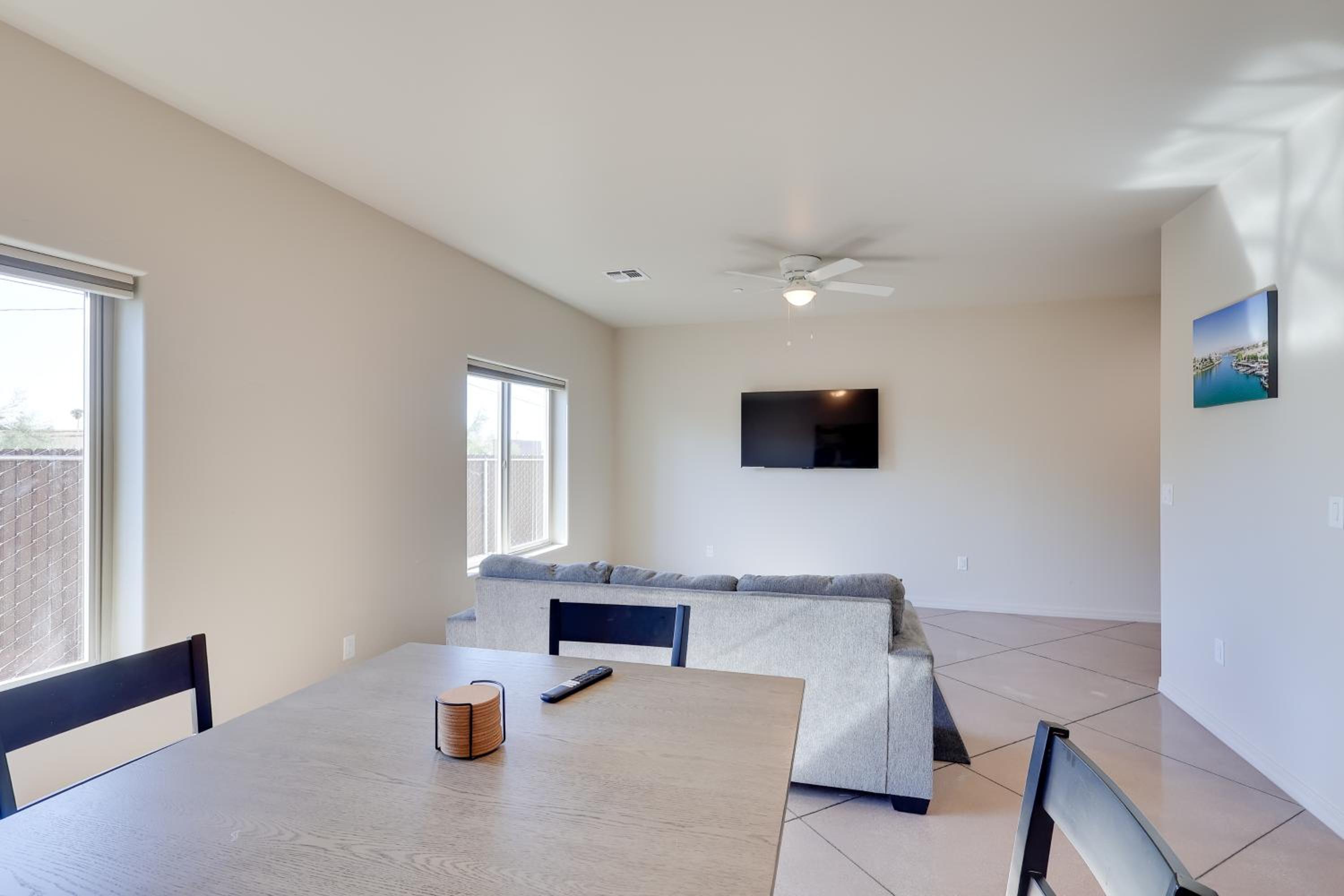 Golf, Hike and Boat! Bright Lake Havasu City Apt