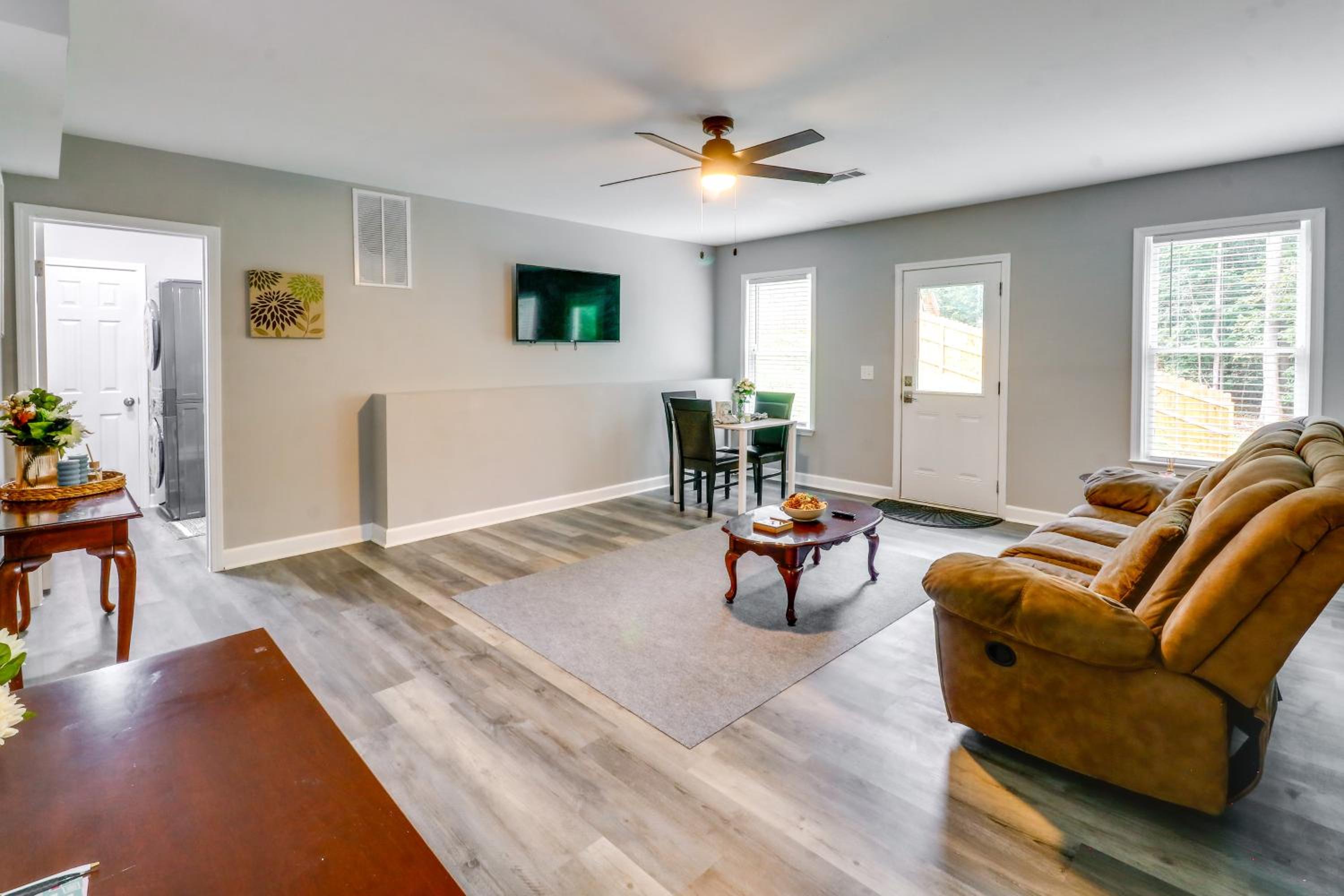 9 Mi to Downtown Atlanta Quiet Eastside Apartment