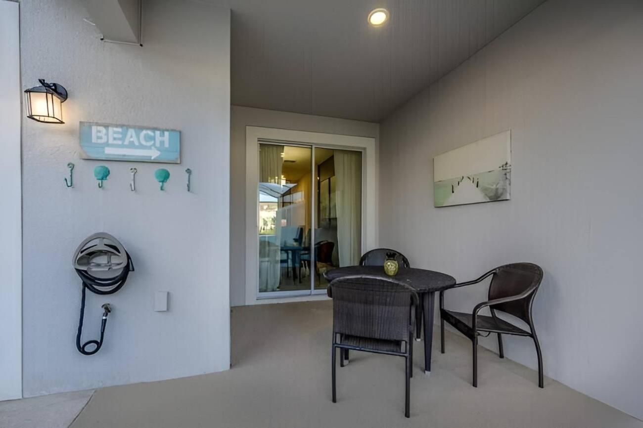 Luxury 4BR Villa w Pool Near Disney Parks
