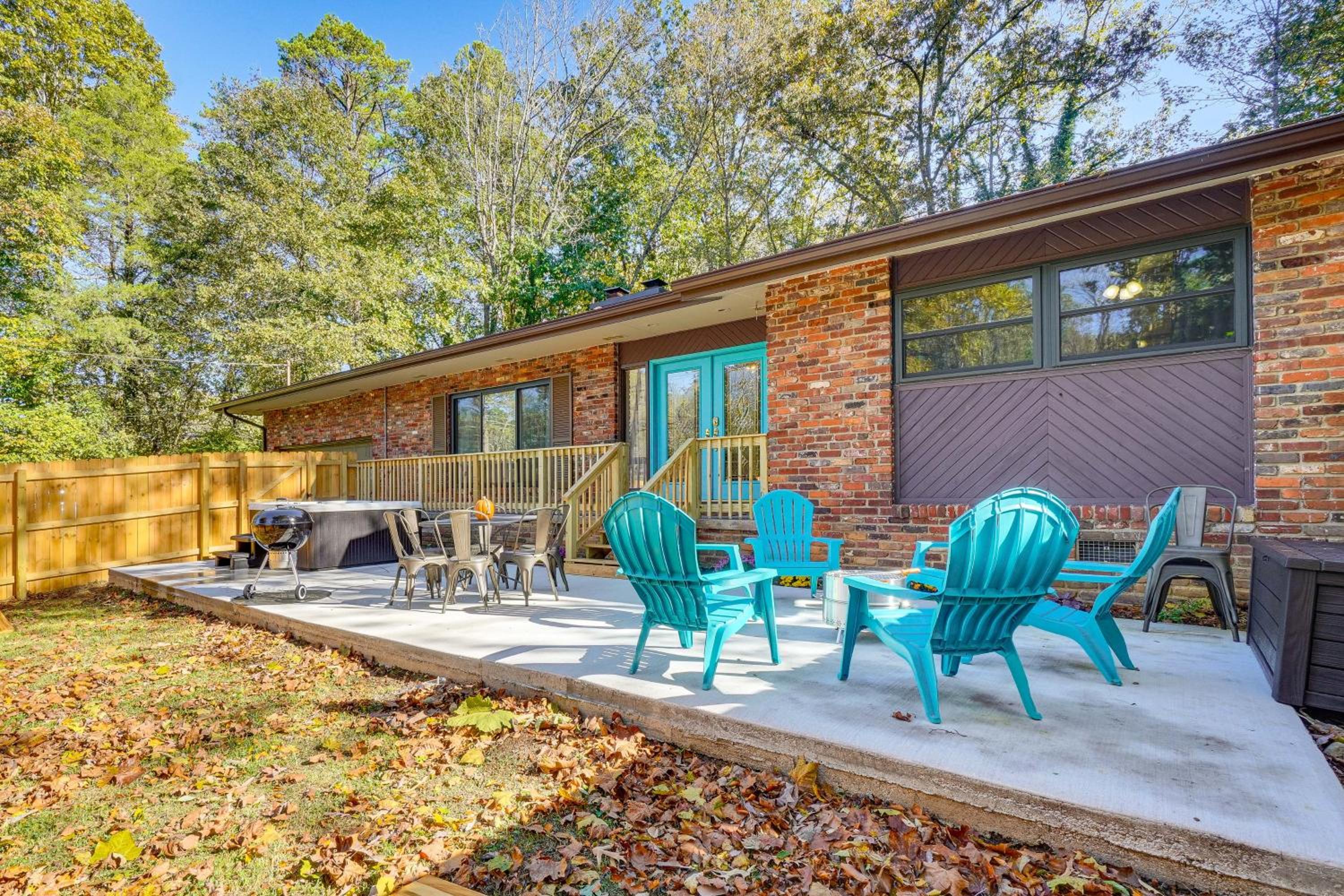 Turquoise Gem in Big Orange Country Ranch Home