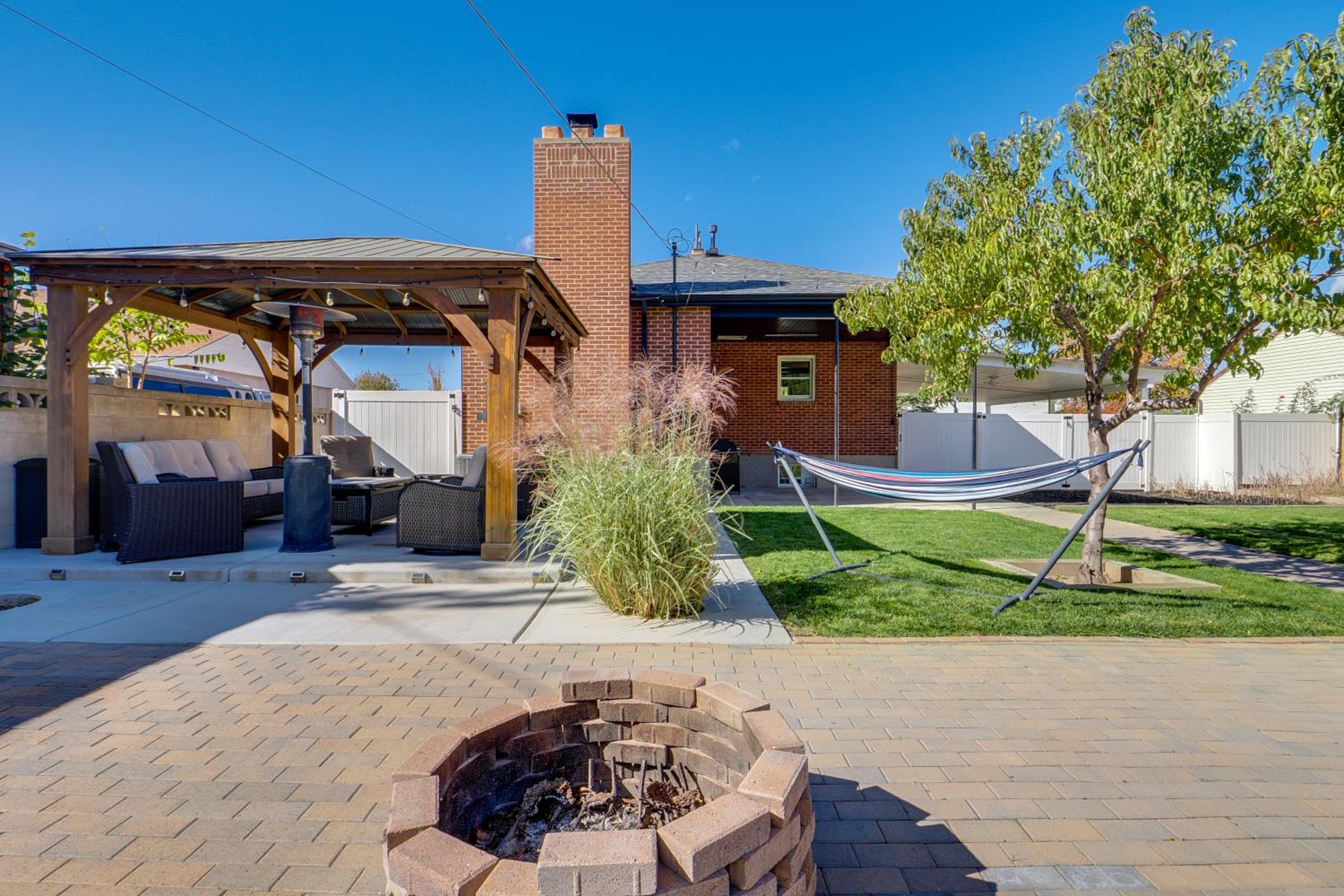 Great Outdoor Space! Family Home in SLC Suburbs