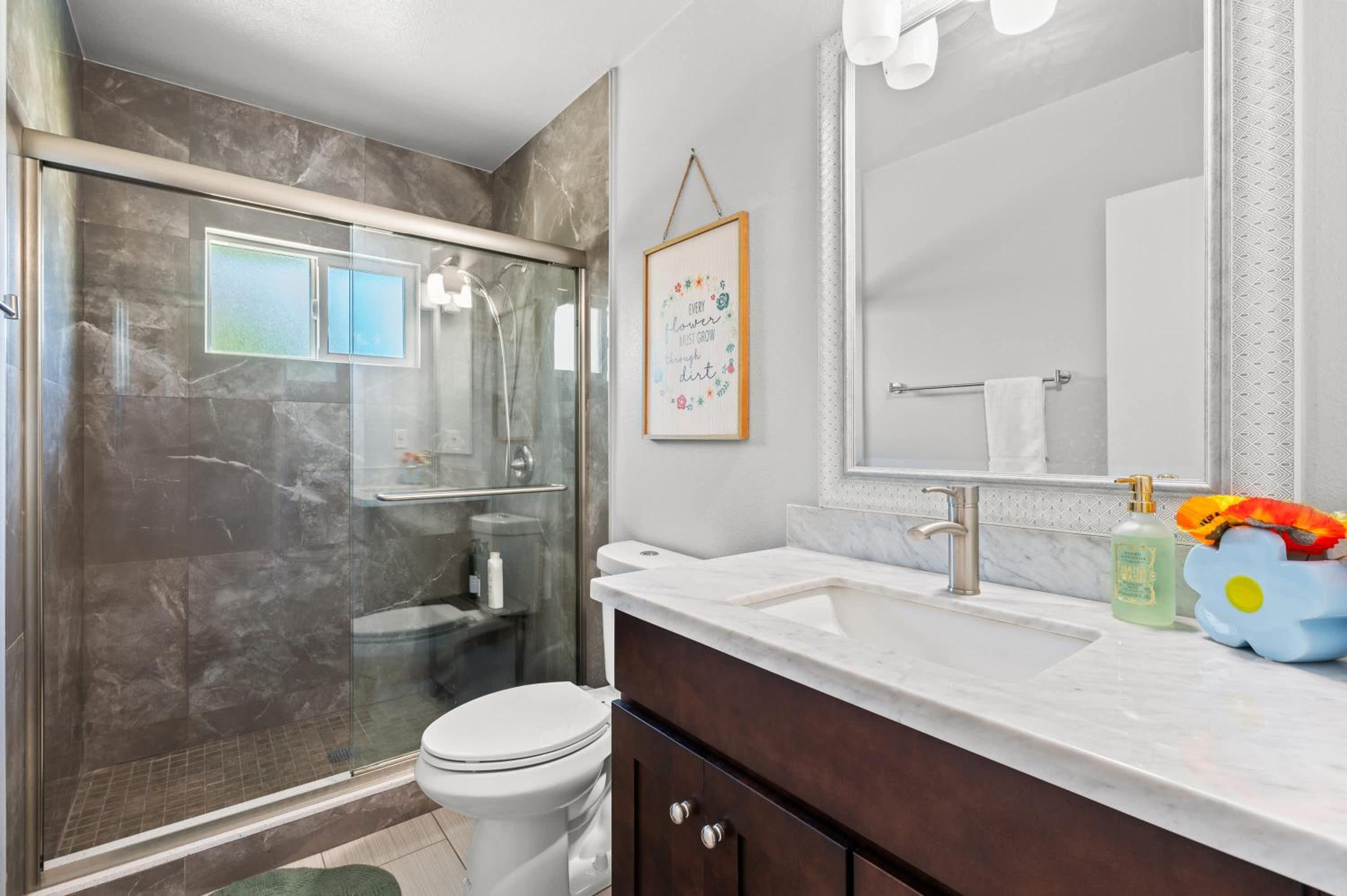 Spacious Family Retreat in San Dimas Great Location