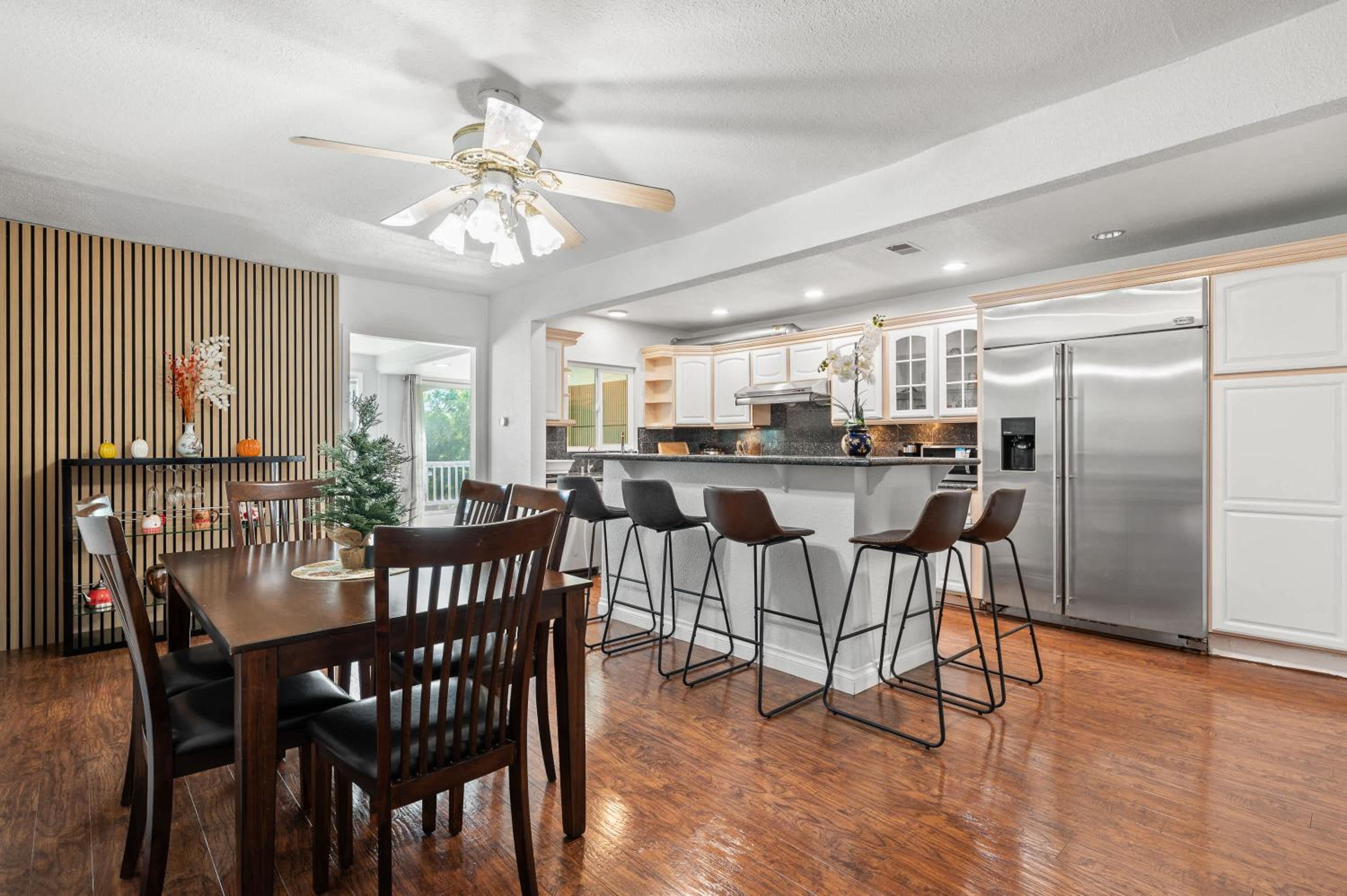 Spacious Family Retreat in San Dimas Great Location