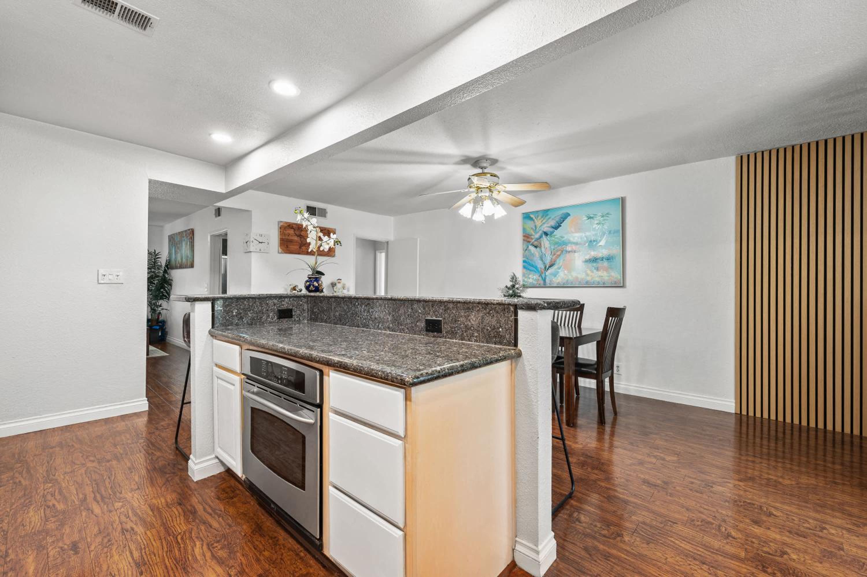 Spacious Family Retreat in San Dimas Great Location