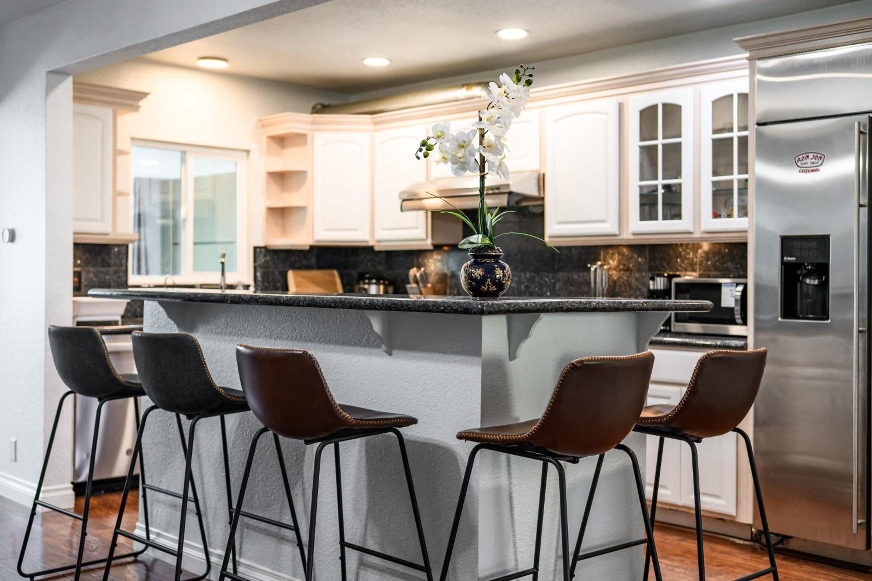 Spacious Family Retreat in San Dimas Great Location