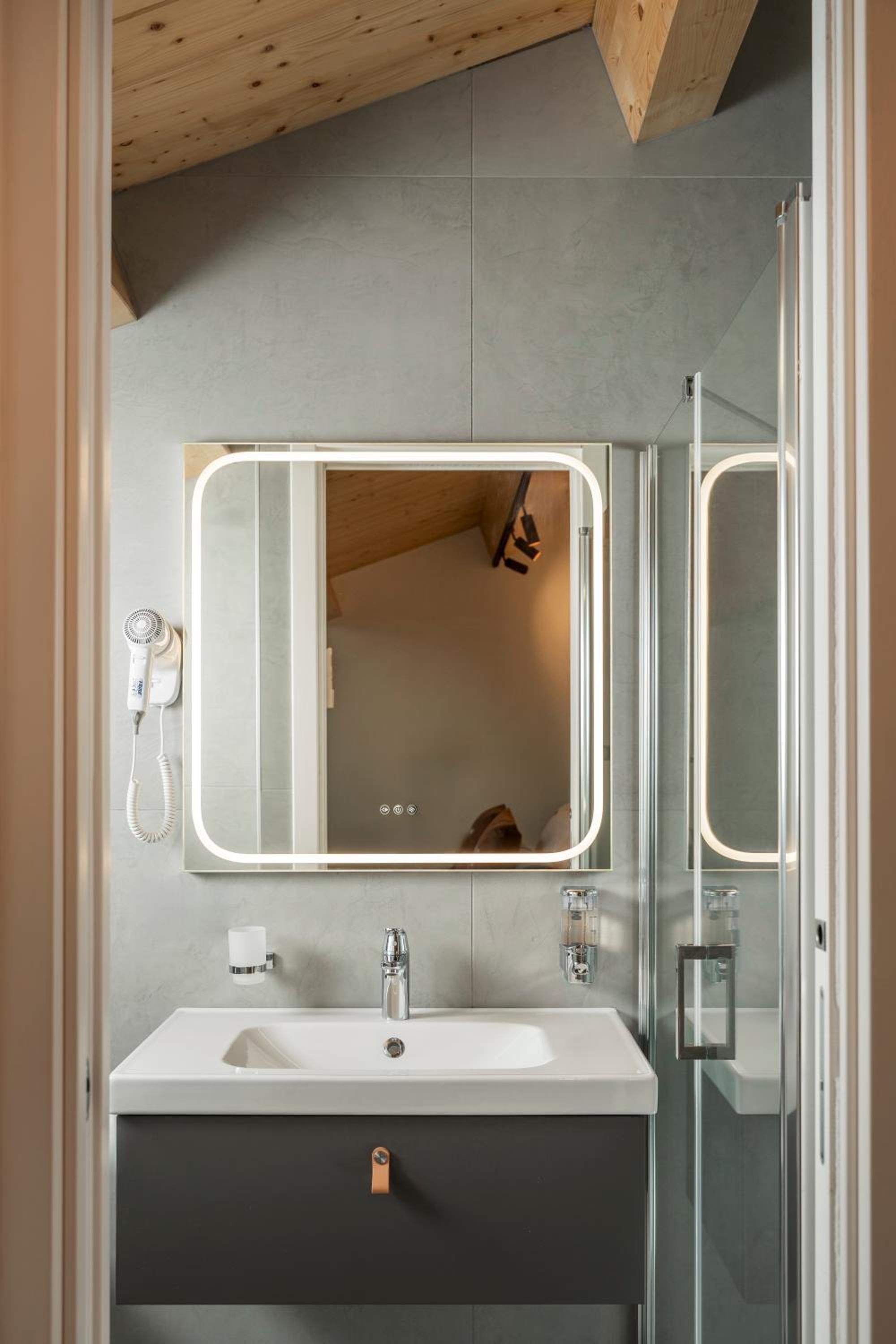 BOMA Prime Rooms