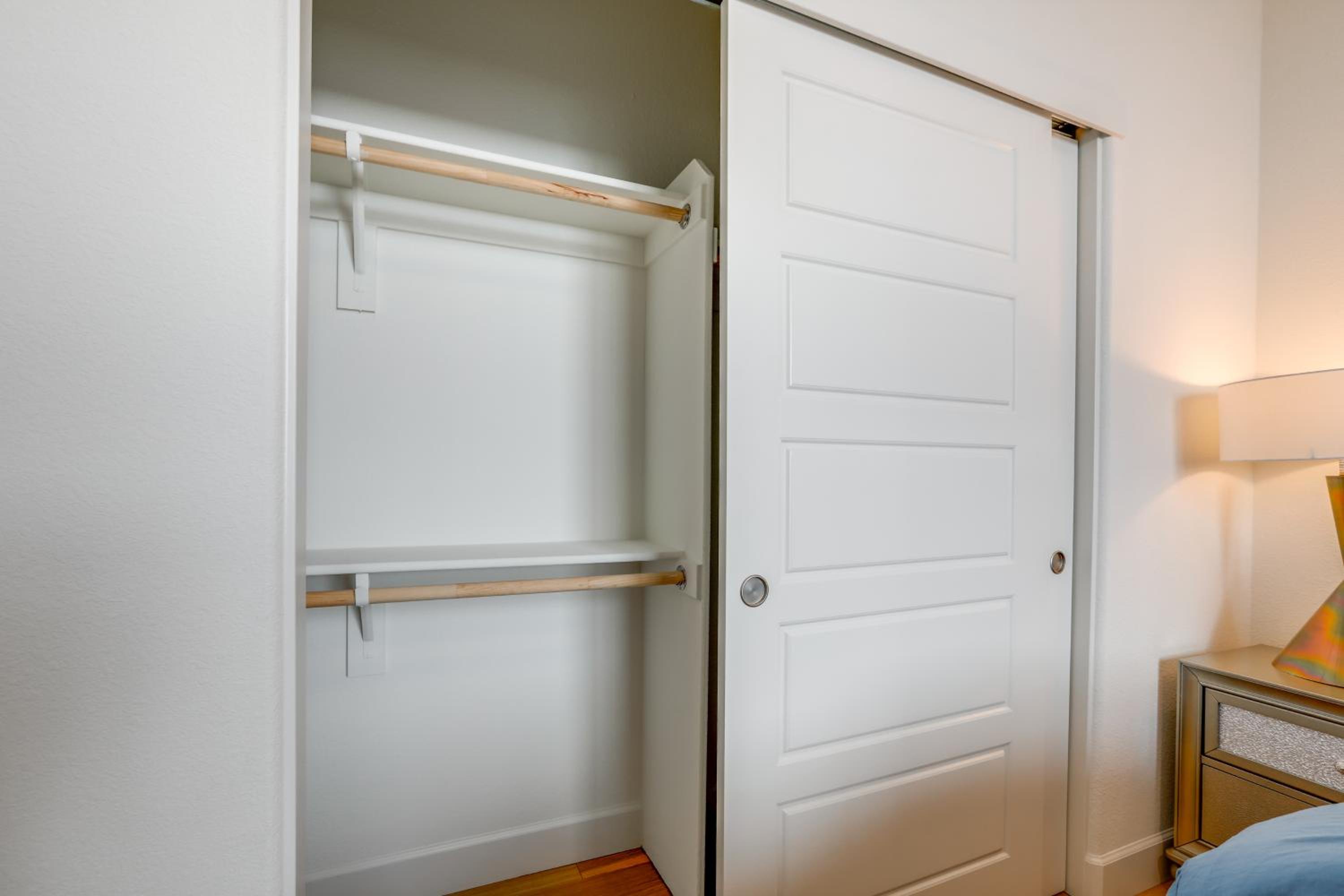 Cozy and Convenient Residential Duplex in Woodland
