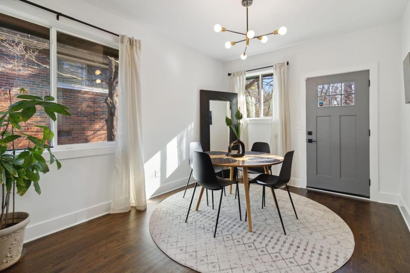 Casa Contempo Decatur
