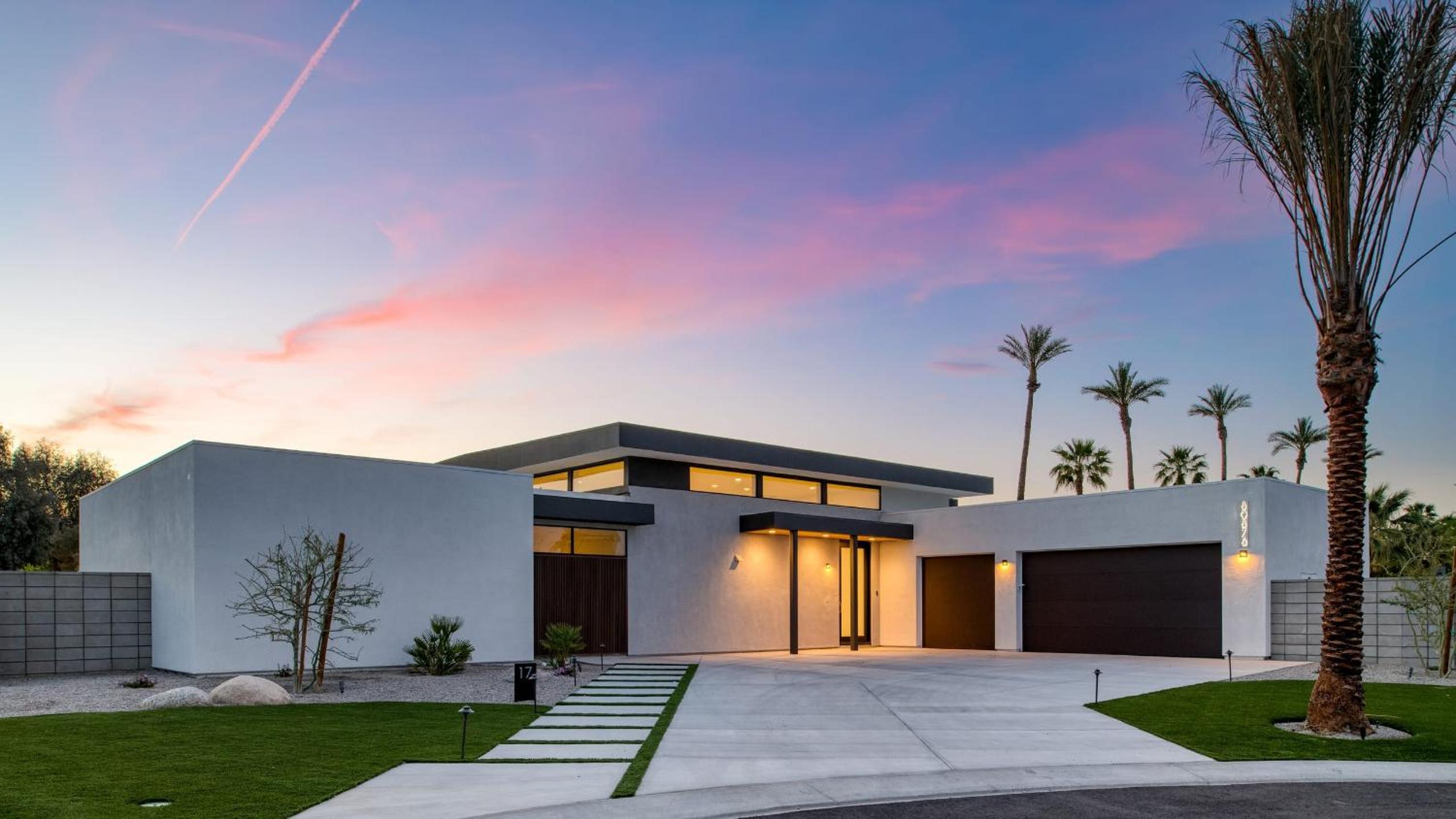 Polo Villa Trio Sleeps 52 3 Homes 20 BDRs