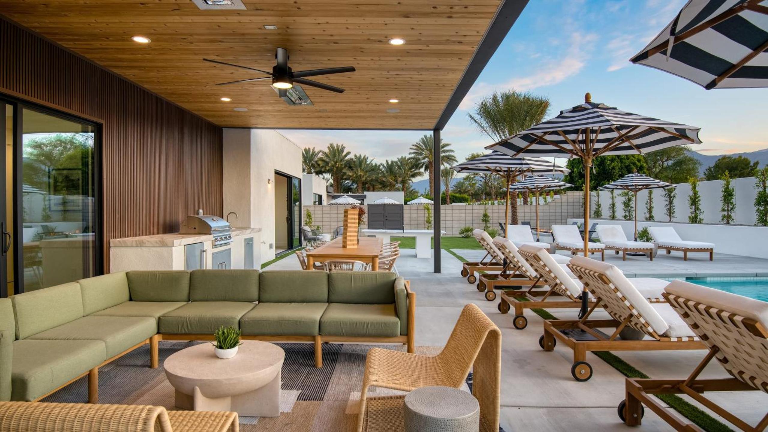 Polo Villa Trio Sleeps 52 3 Homes 20 BDRs