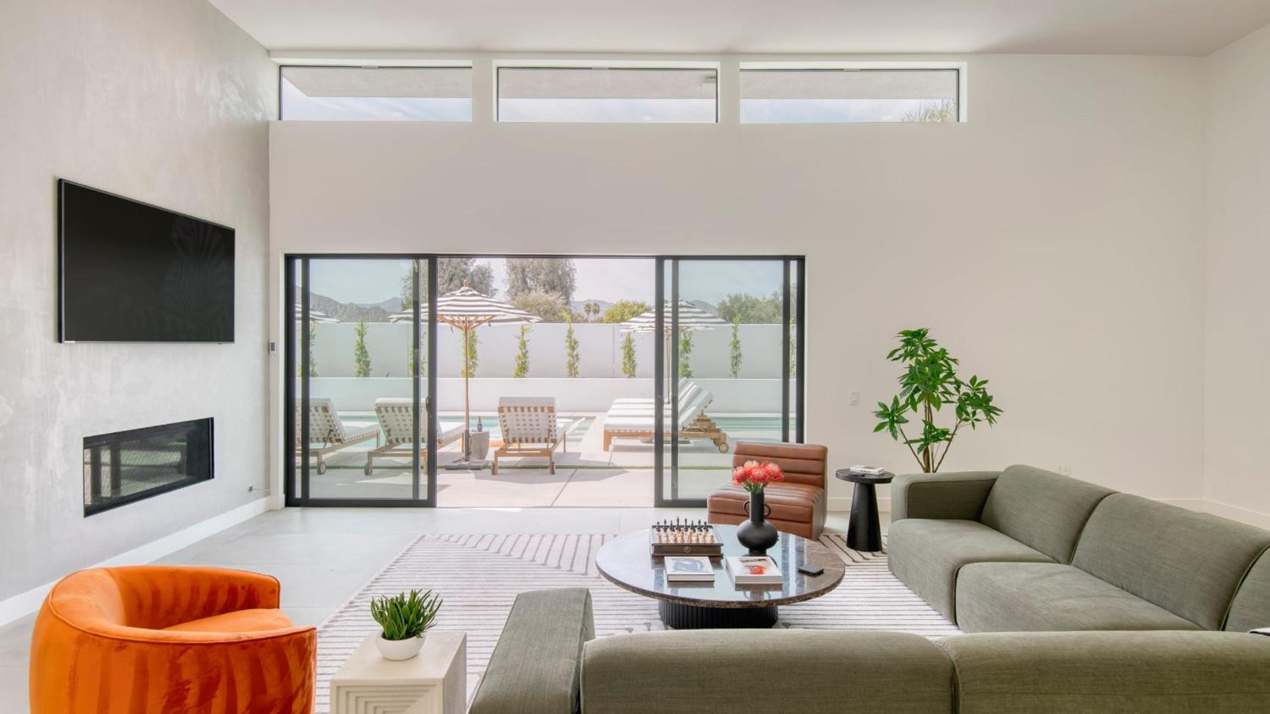 Polo Villa Trio Sleeps 52 3 Homes 20 BDRs