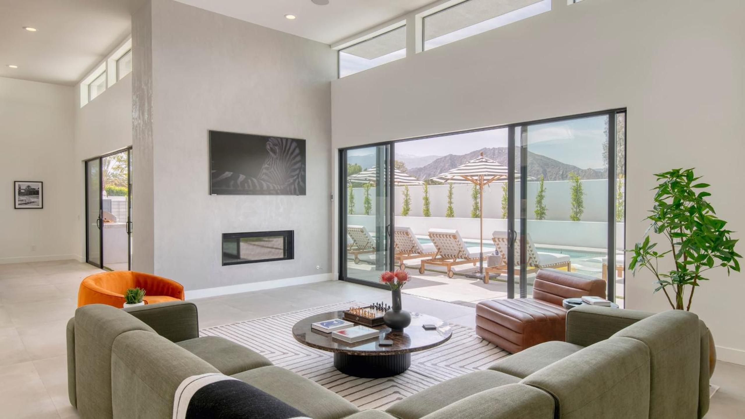 Polo Villa Trio Sleeps 52 3 Homes 20 BDRs