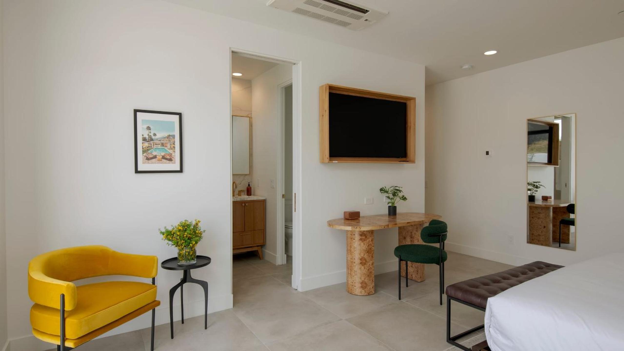Polo Villa Trio Sleeps 52 3 Homes 20 BDRs