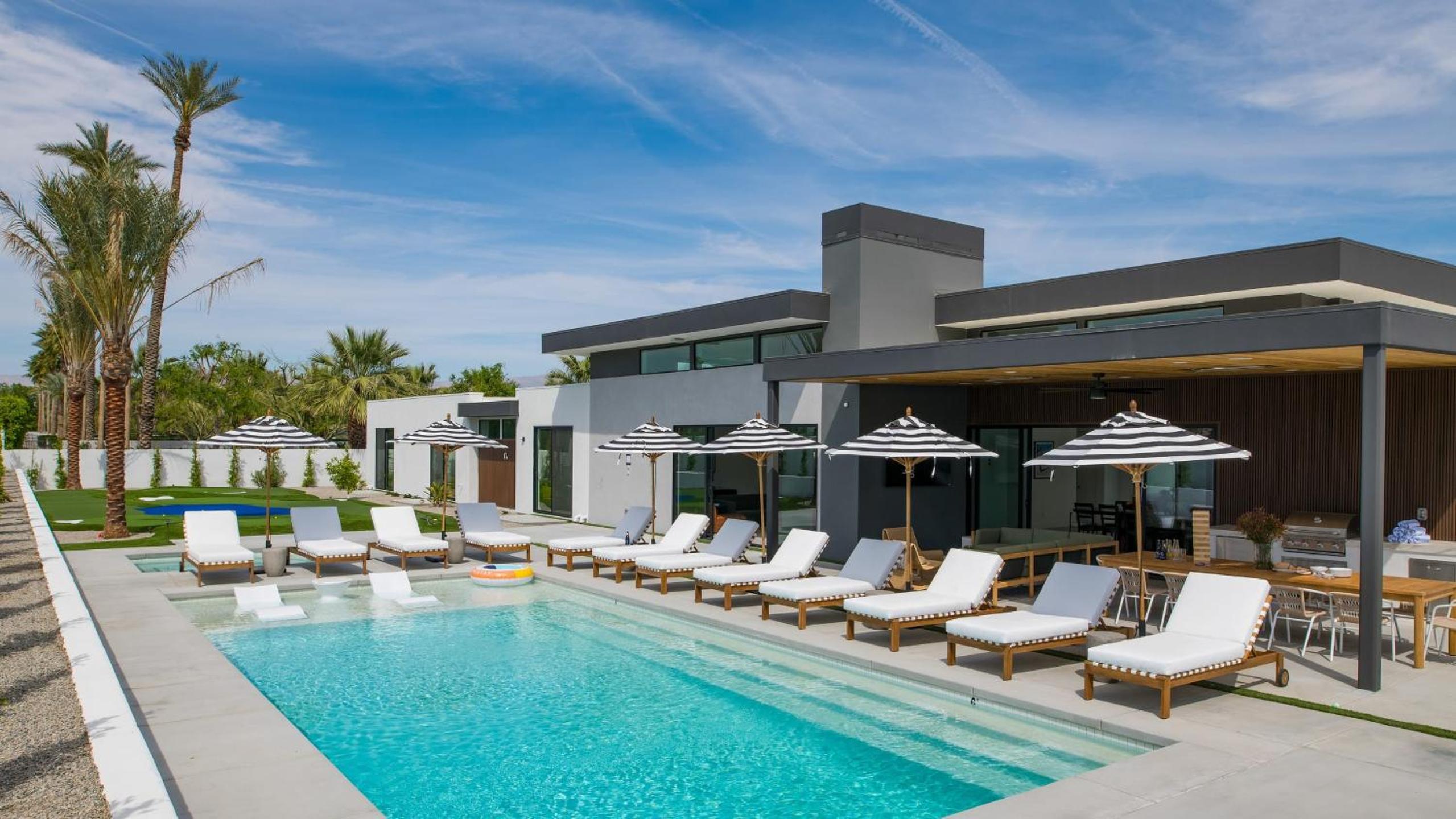Polo Villa Trio Sleeps 52 3 Homes 20 BDRs