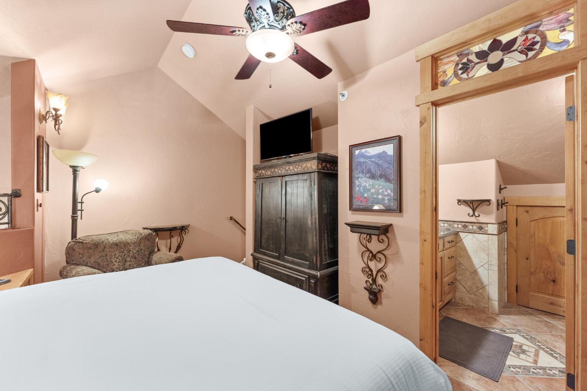 Telemark Lodge 504