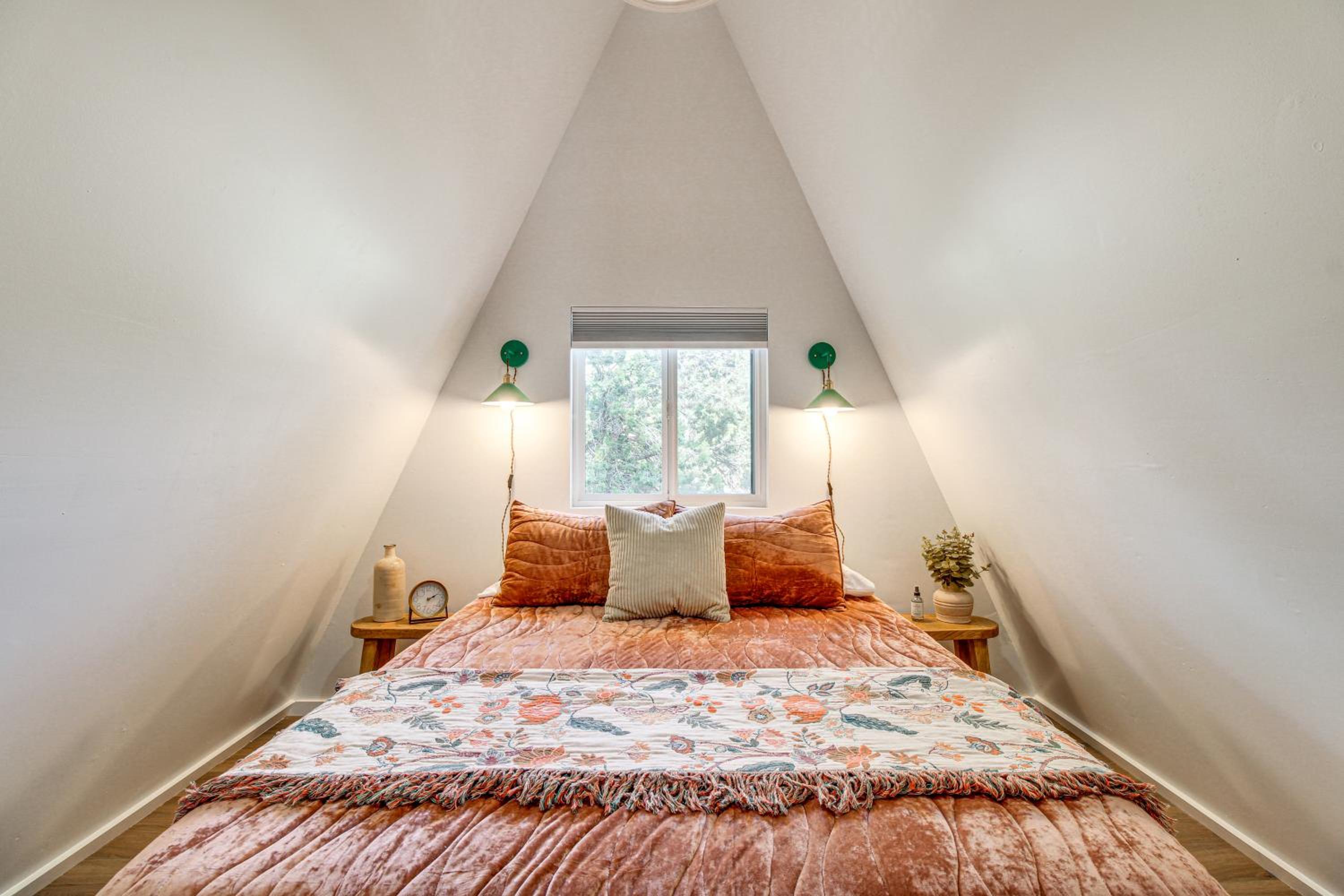 Rim Country Retreat A-Frame Cabin with Large Deck