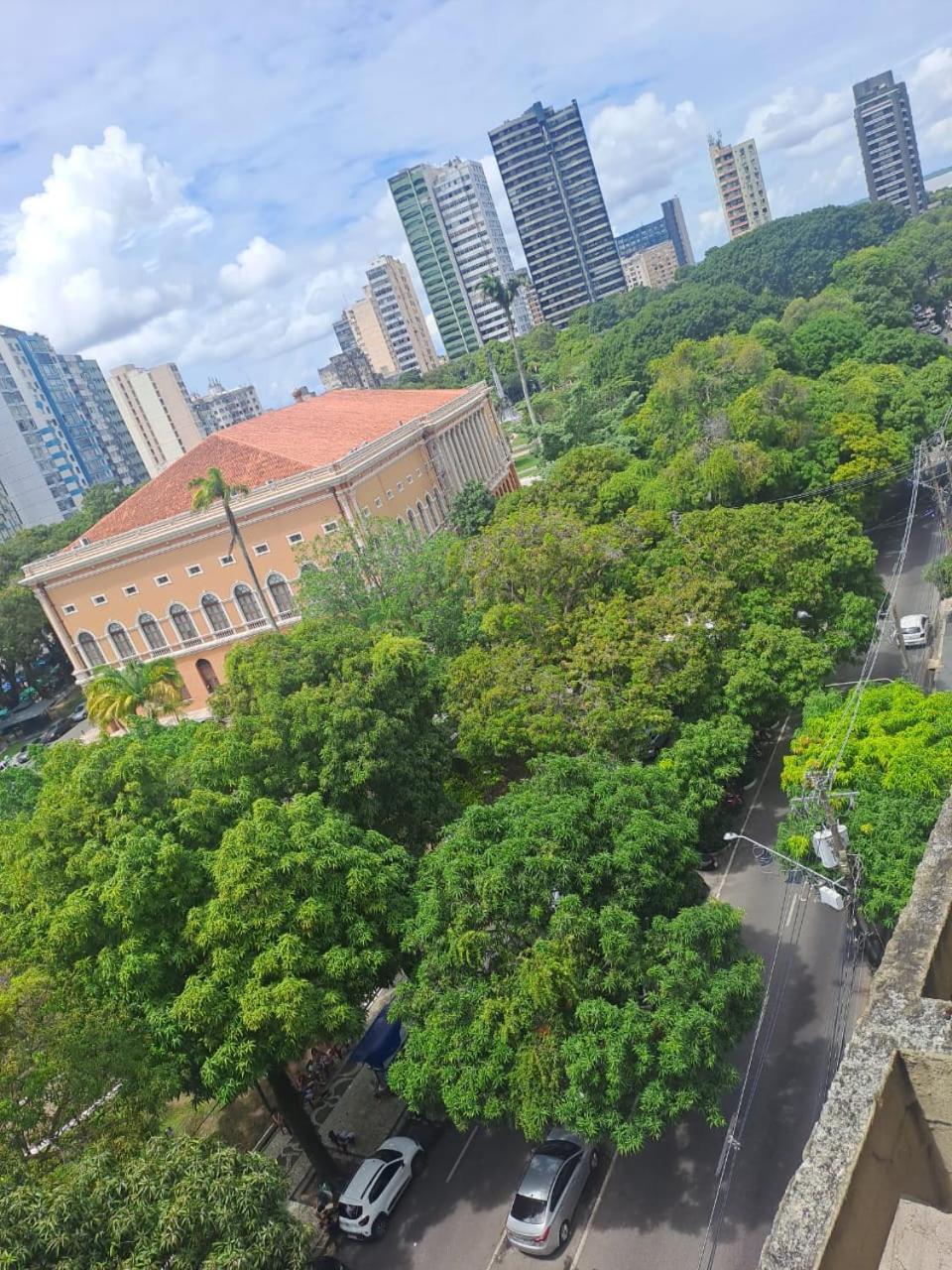 Apto em excelente localização 104 JR