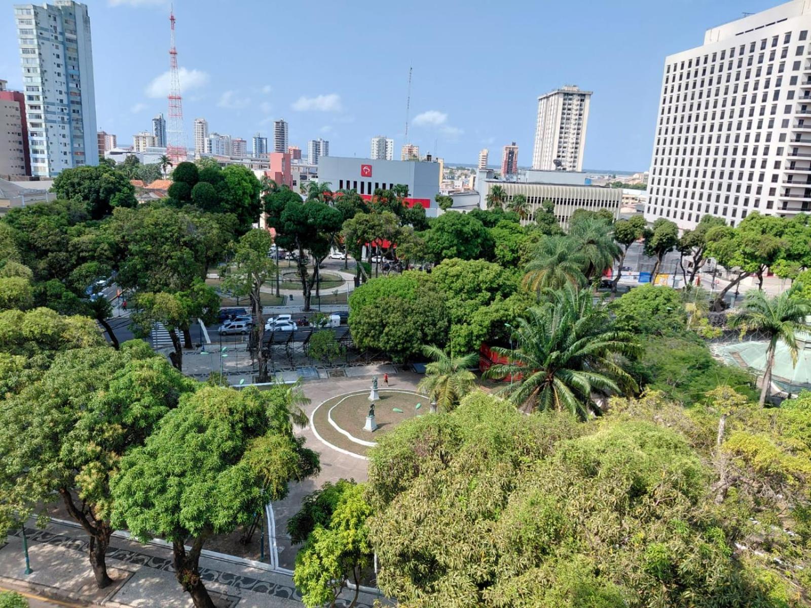 Apto em excelente localização 104 JR