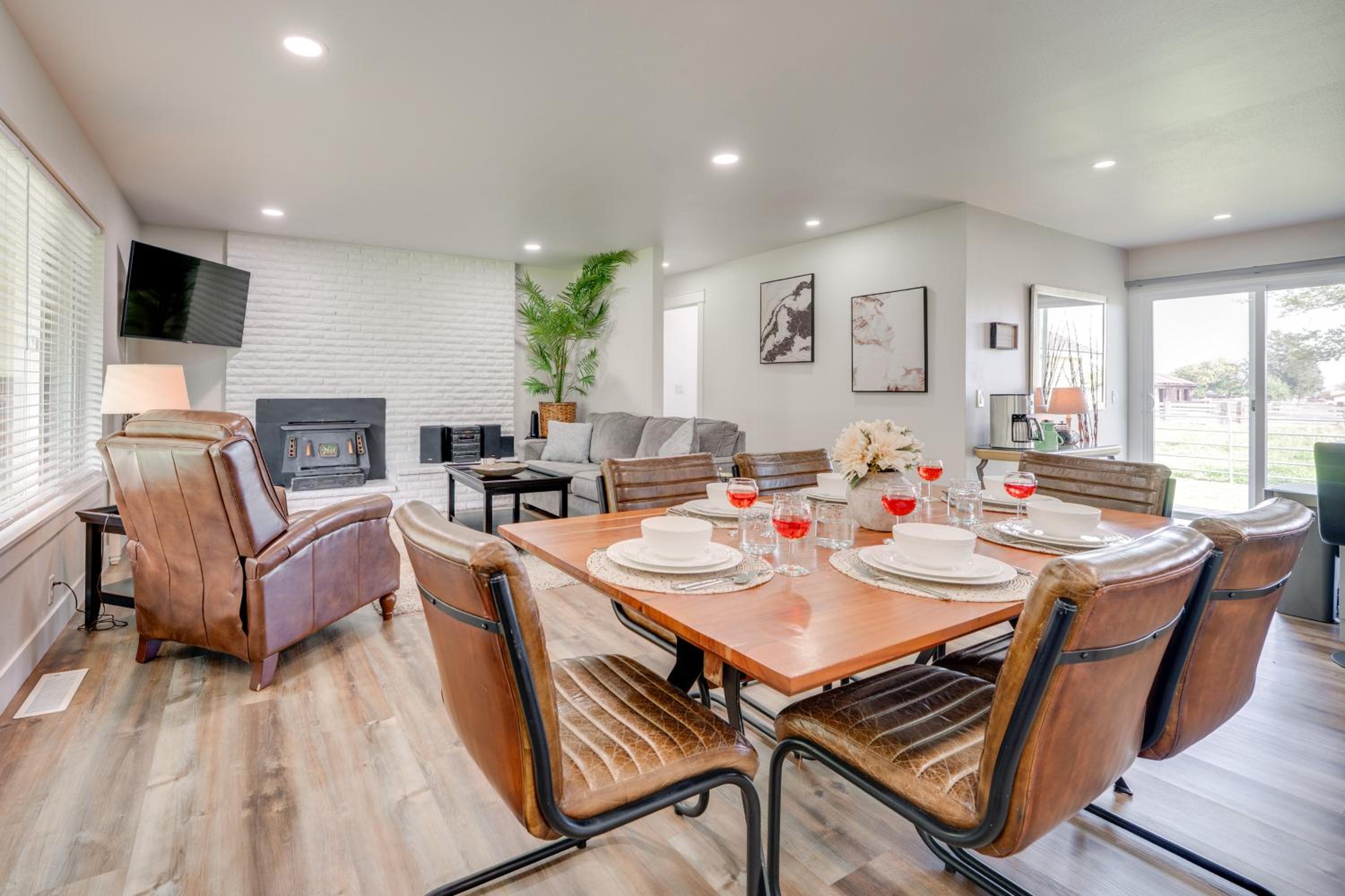 Ski, Fish and Explore Yakima Wine Country Home!