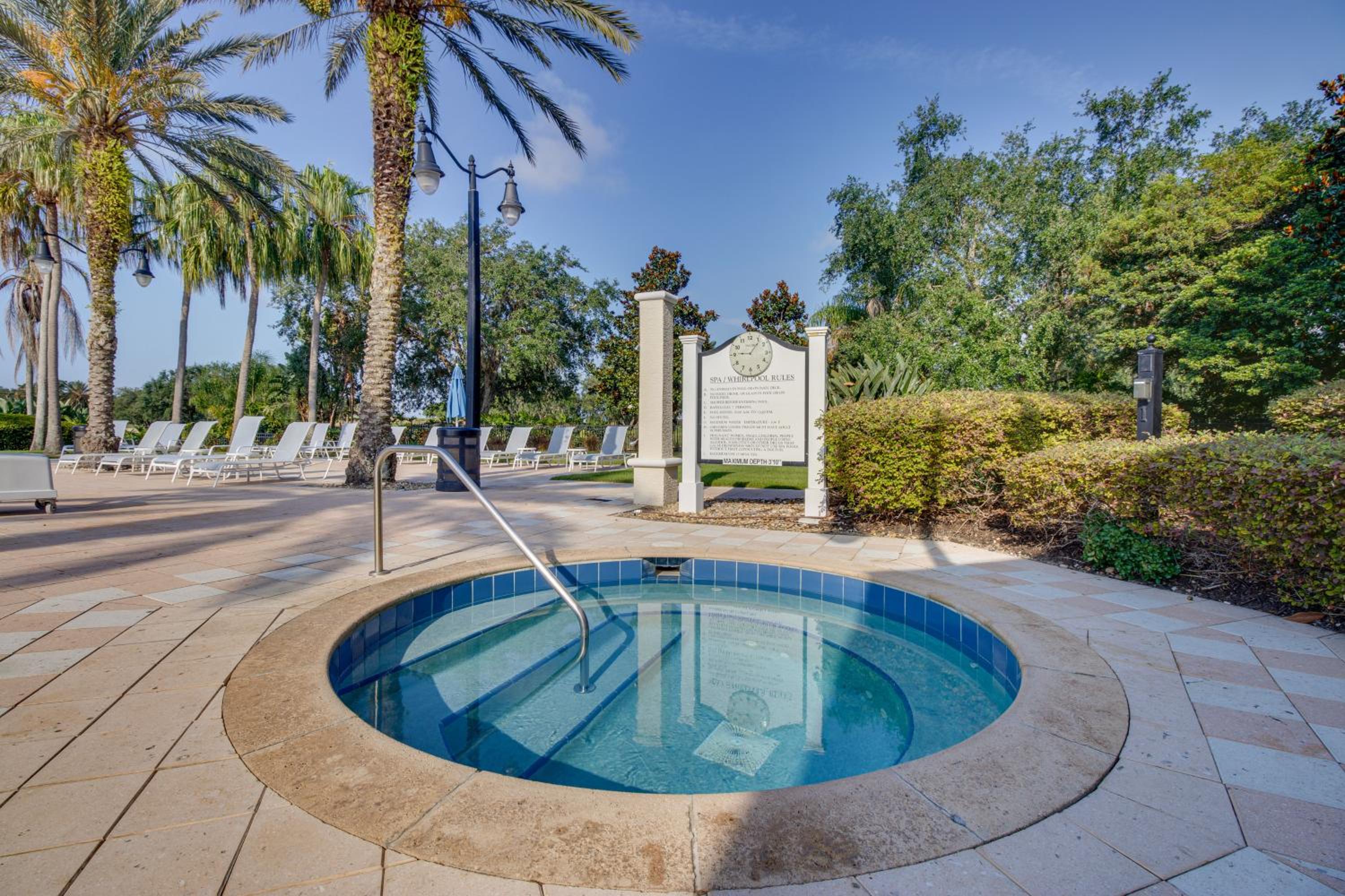 Disney World Group Getaway in Reunion Resort!