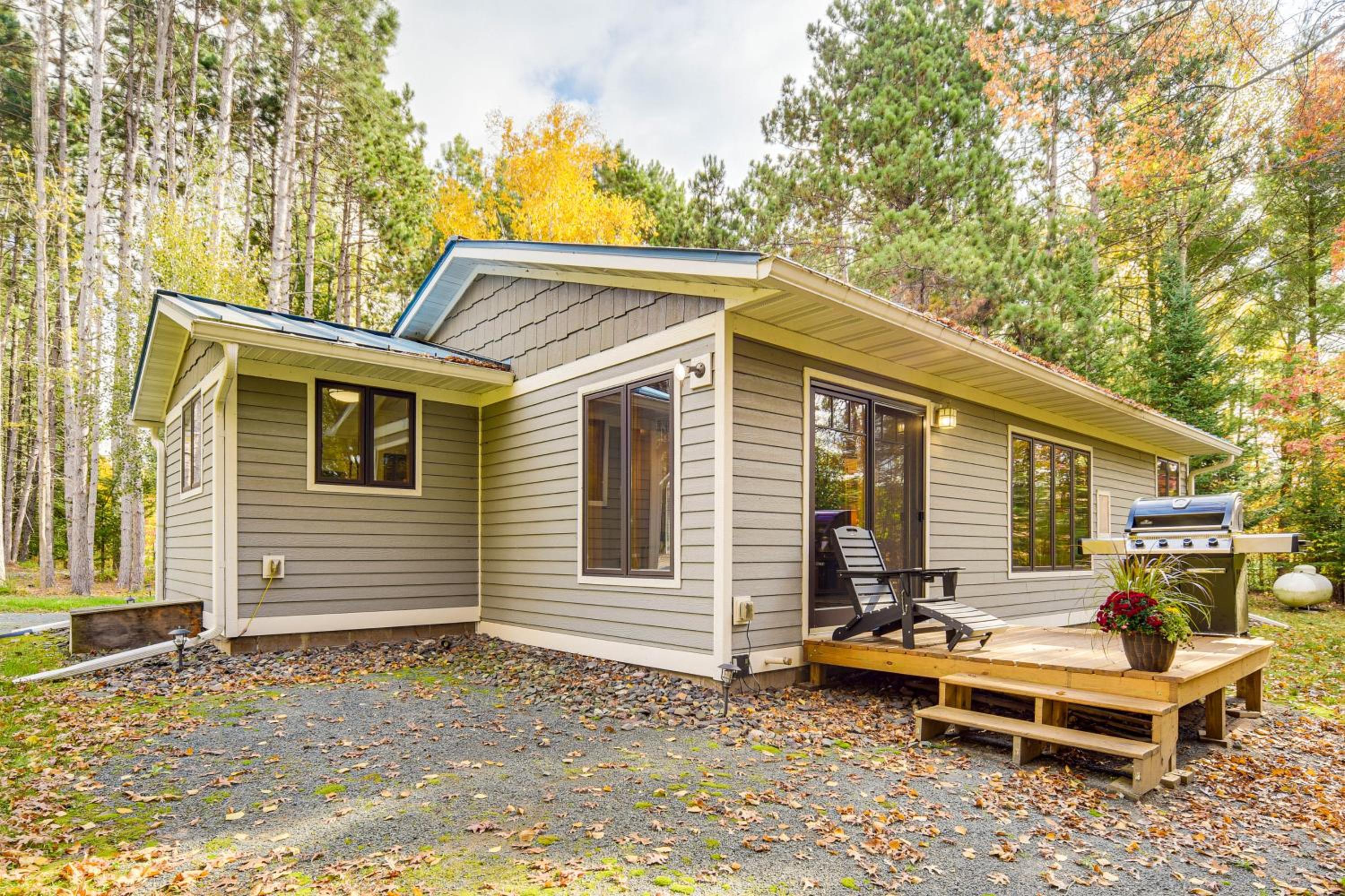 Riverbend Retreat on 7 Acres with River Access!