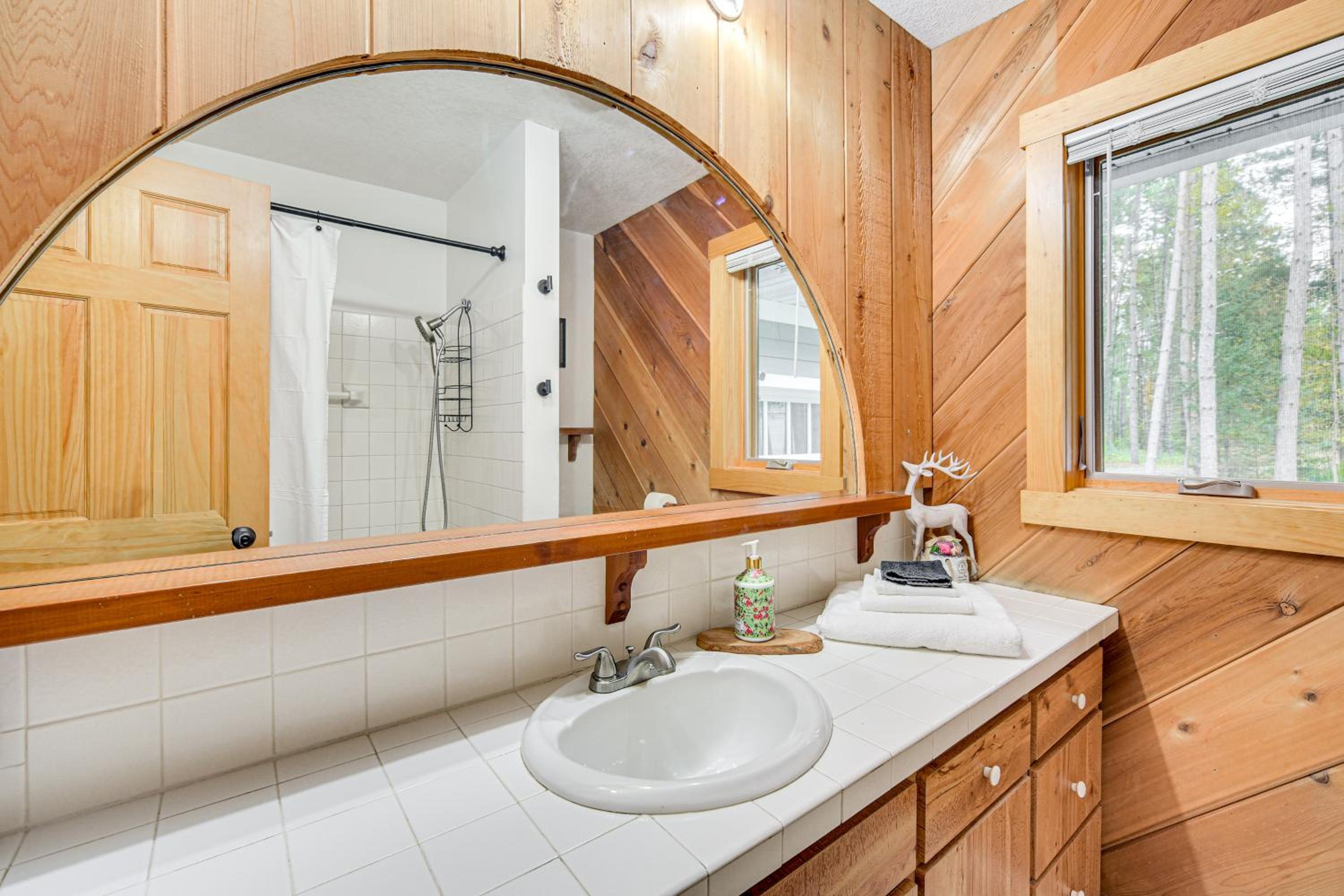 Riverbend Retreat on 7 Acres with River Access!