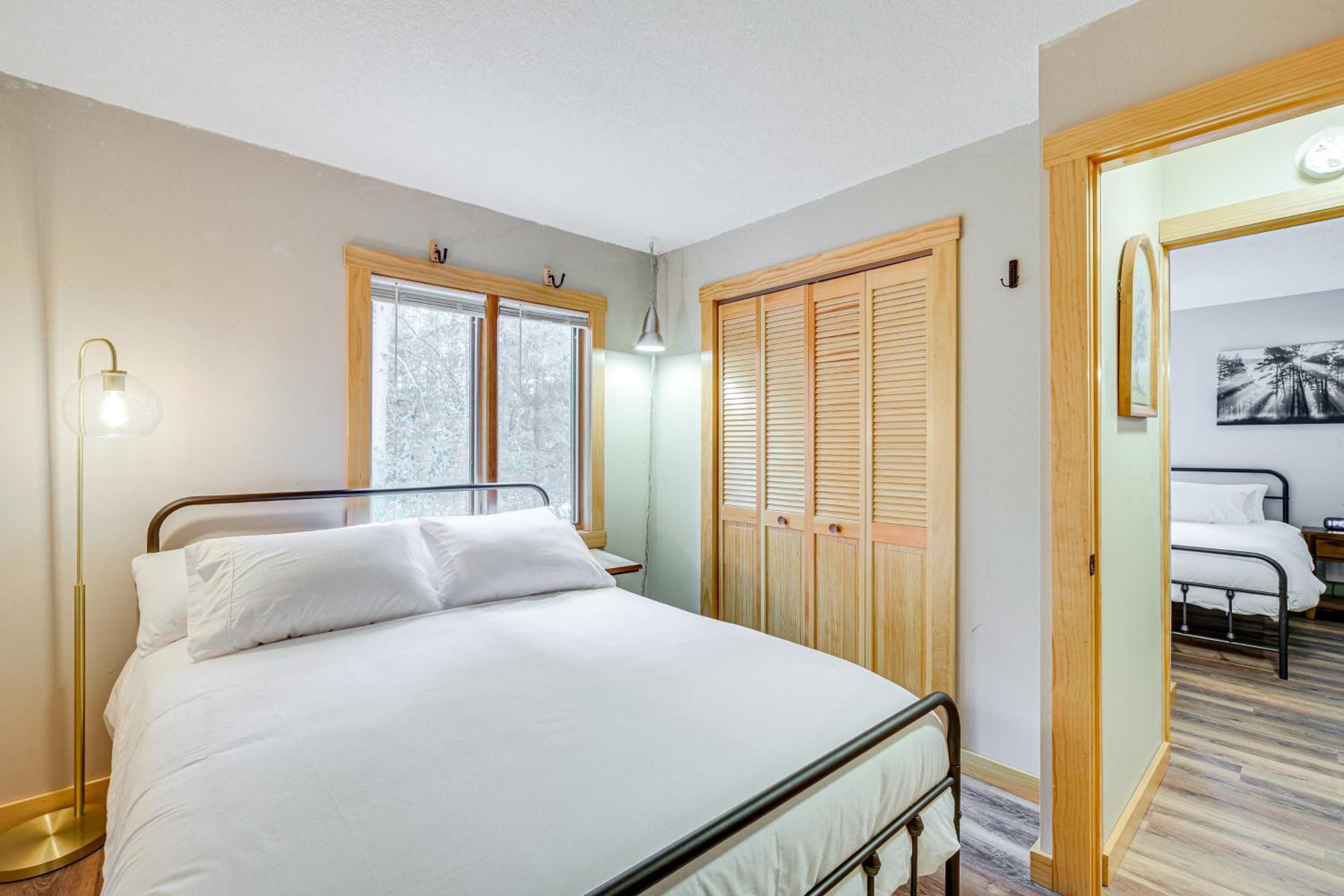 Riverbend Retreat on 7 Acres with River Access!